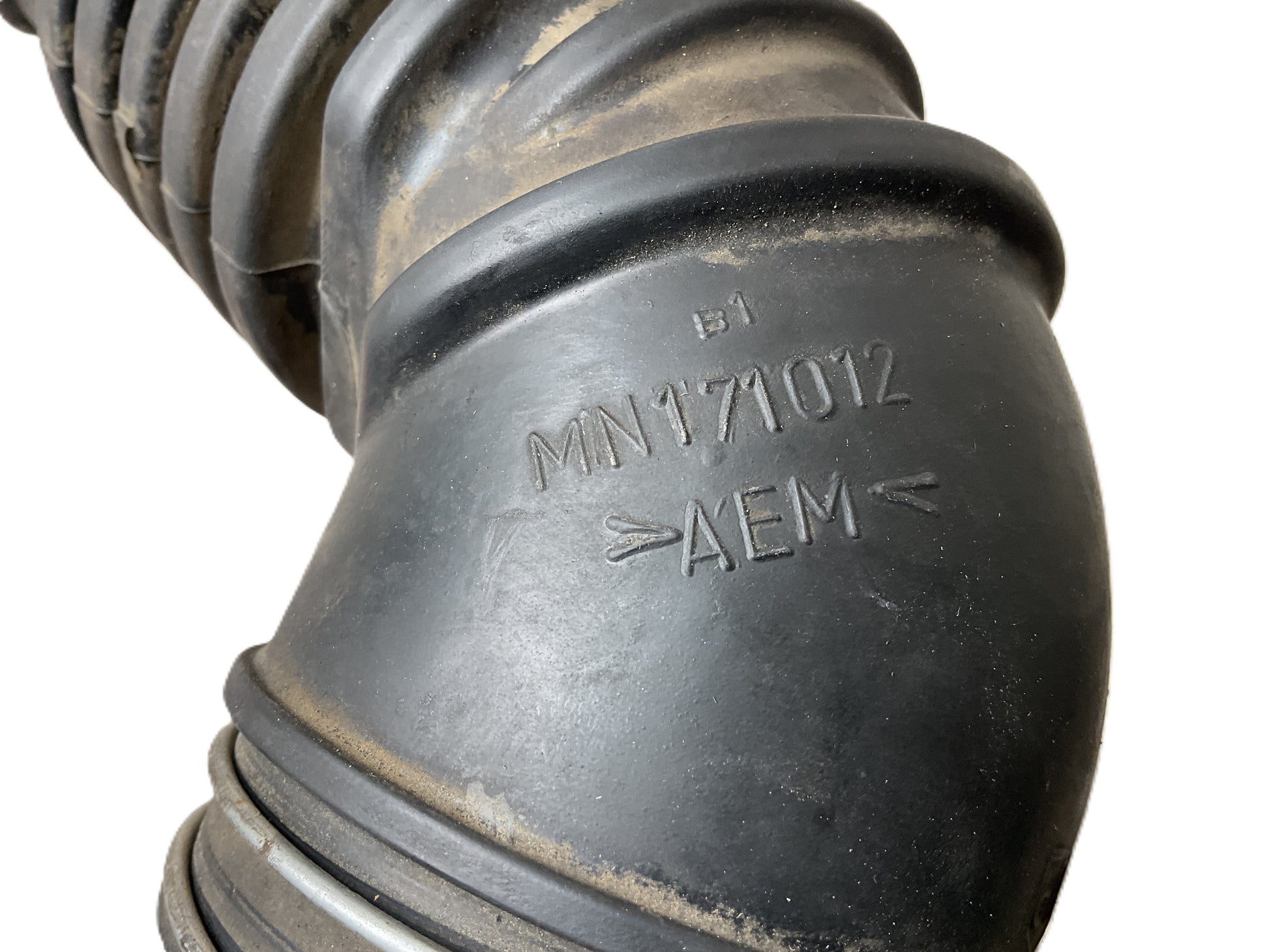 Manguera admisión aire Mitsubishi L200 MN171012 - MN171012