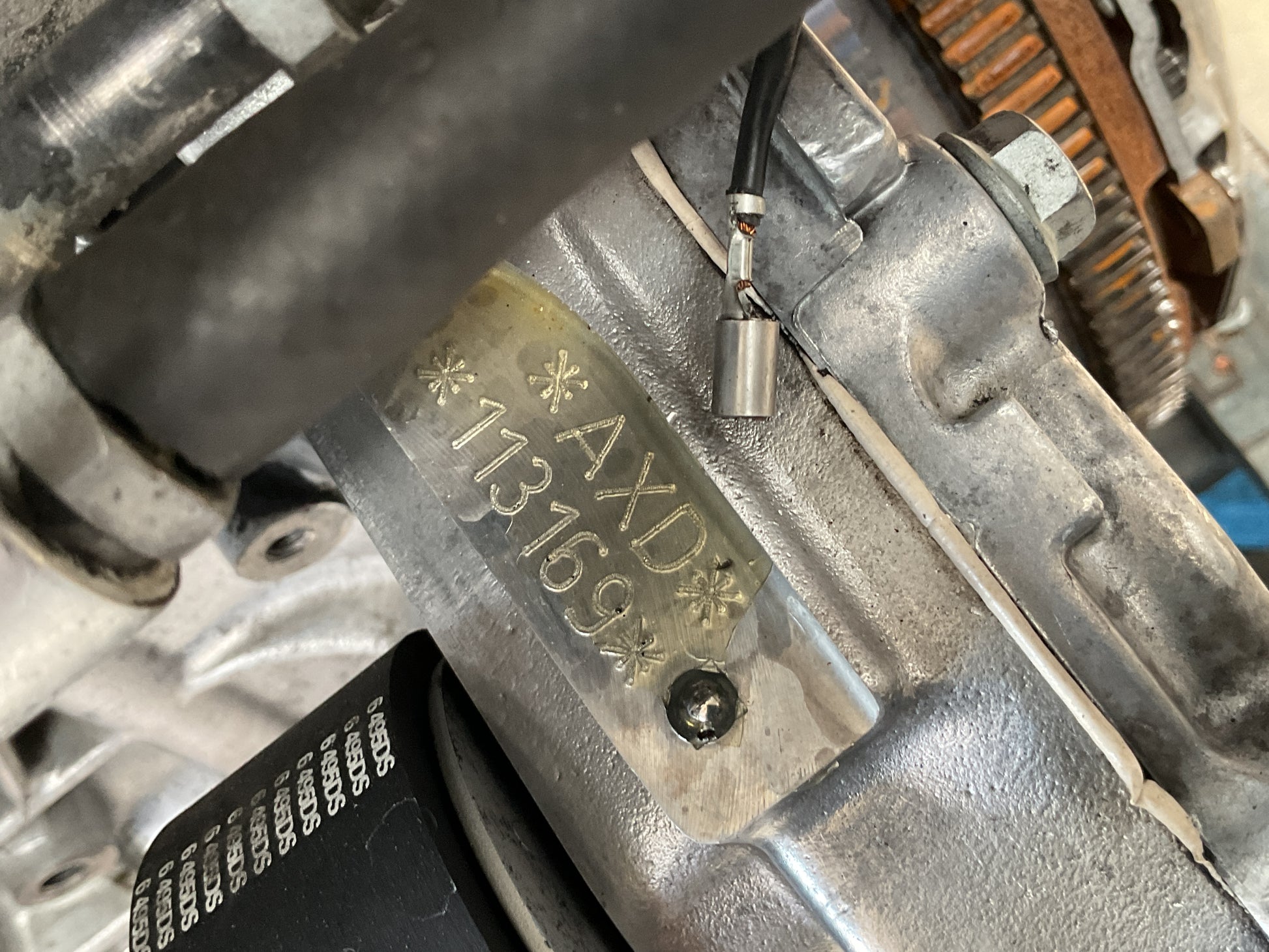 Motor AXD VW Transporter 2003-2009