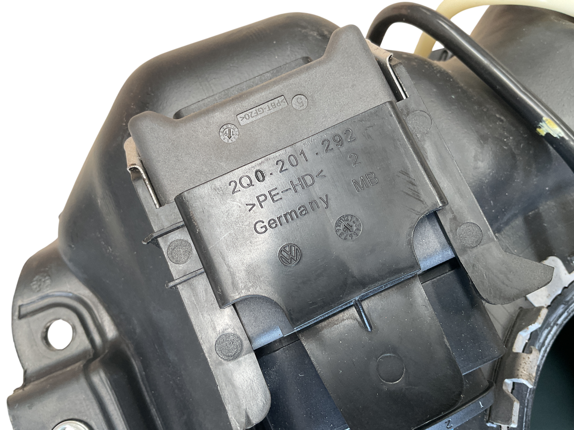 Deposito Combustible VAG 2Q0201292