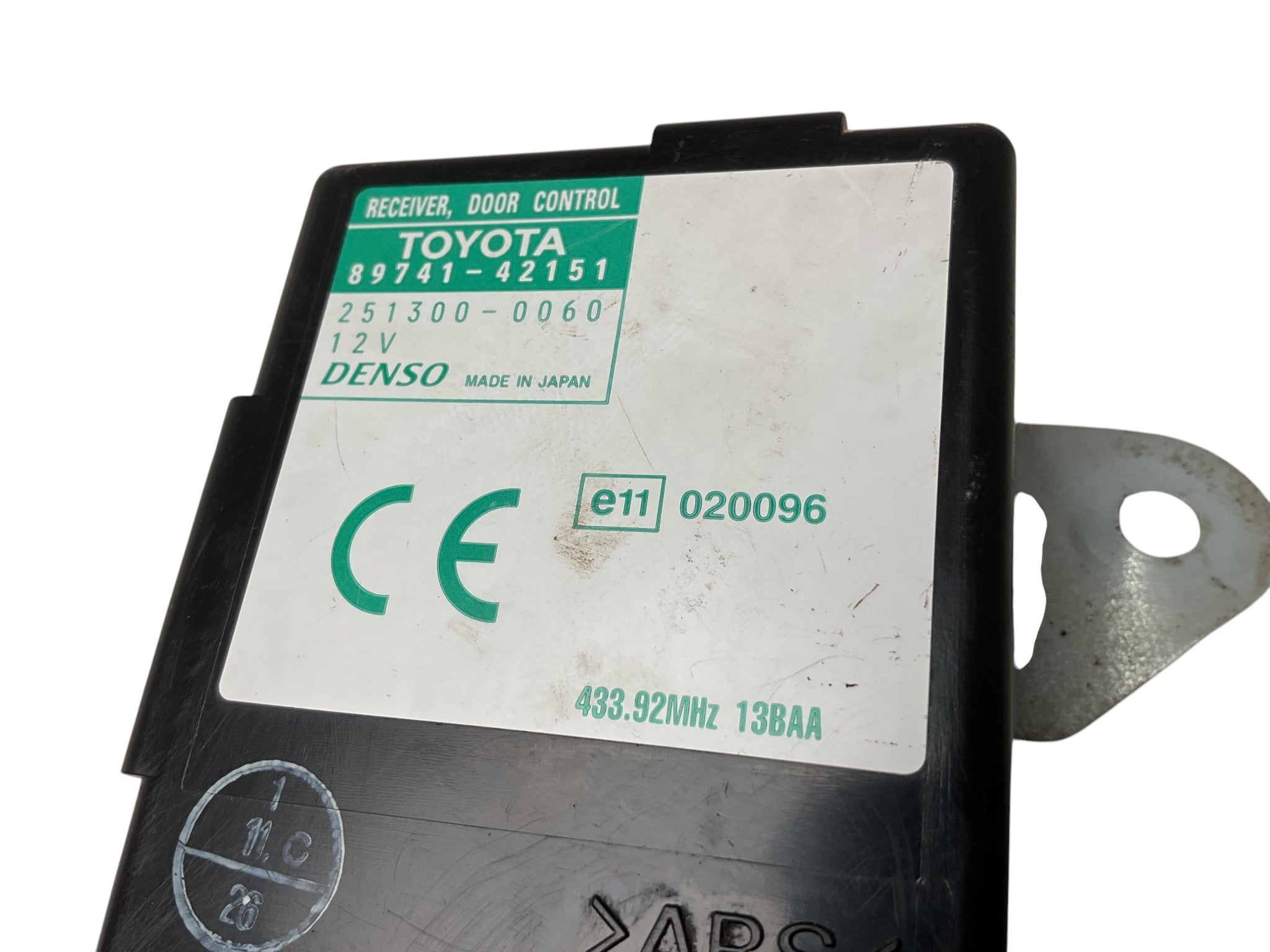 Modulo cierre centralizado Toyota RAV4 00-05