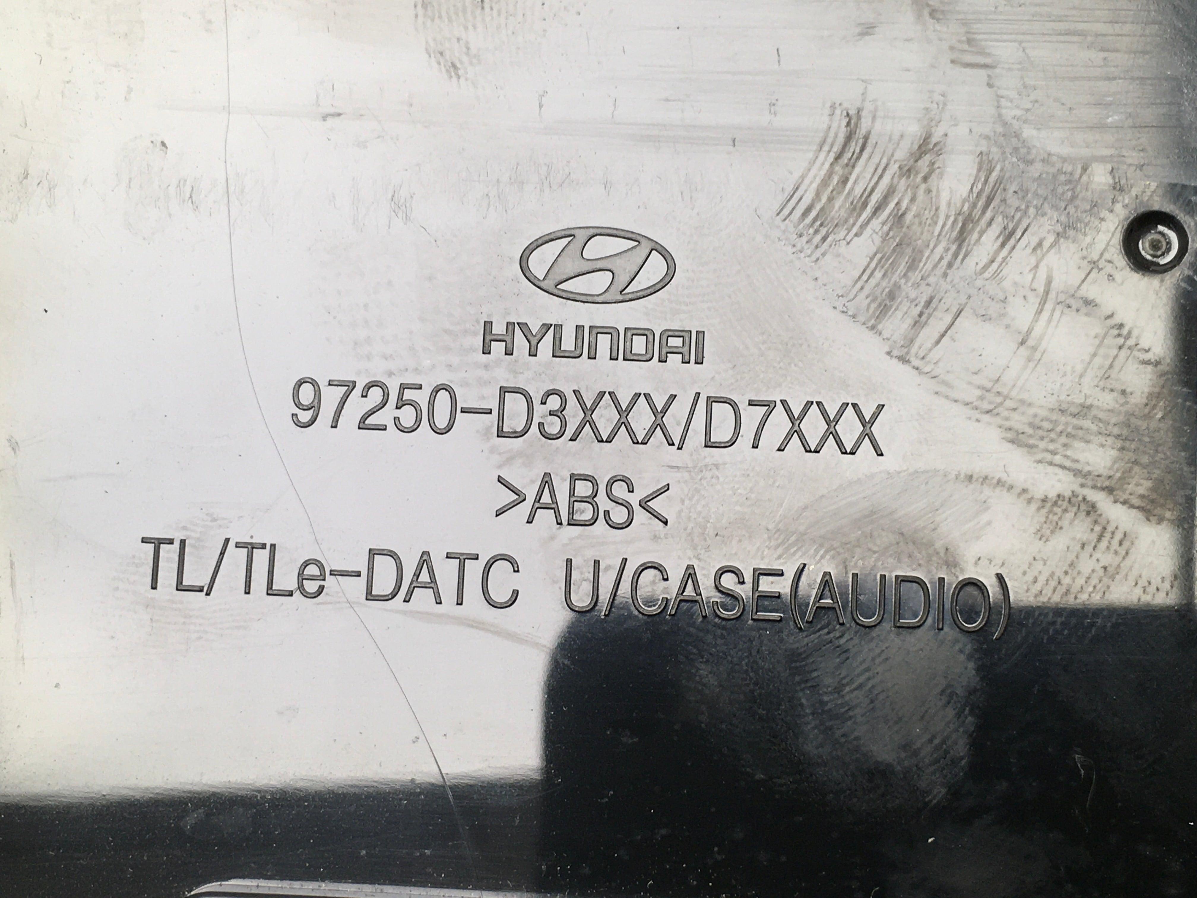 Climatizador Hyundai Tucson TL - AutoRR 97250D3XXX