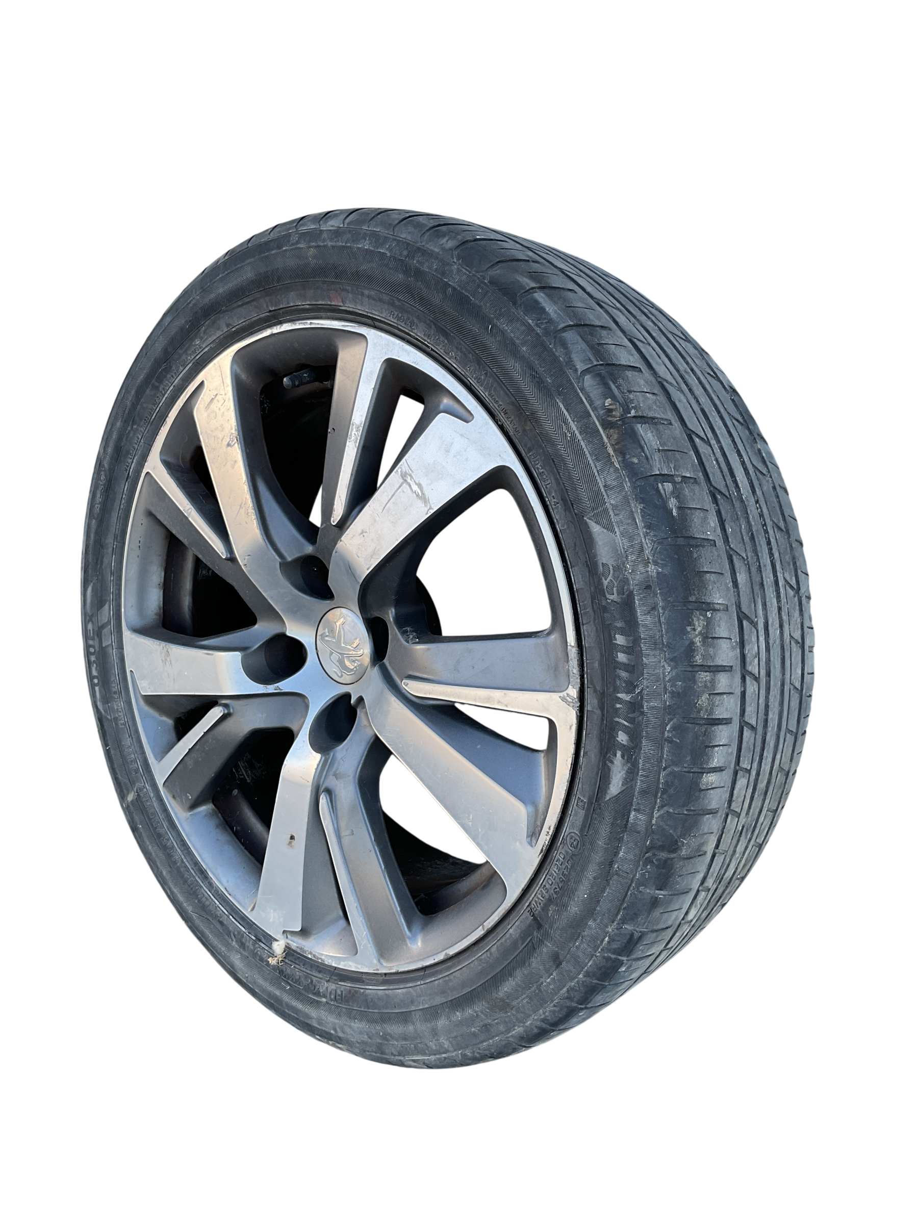 Llanta Peugeot 2008 I 13-19