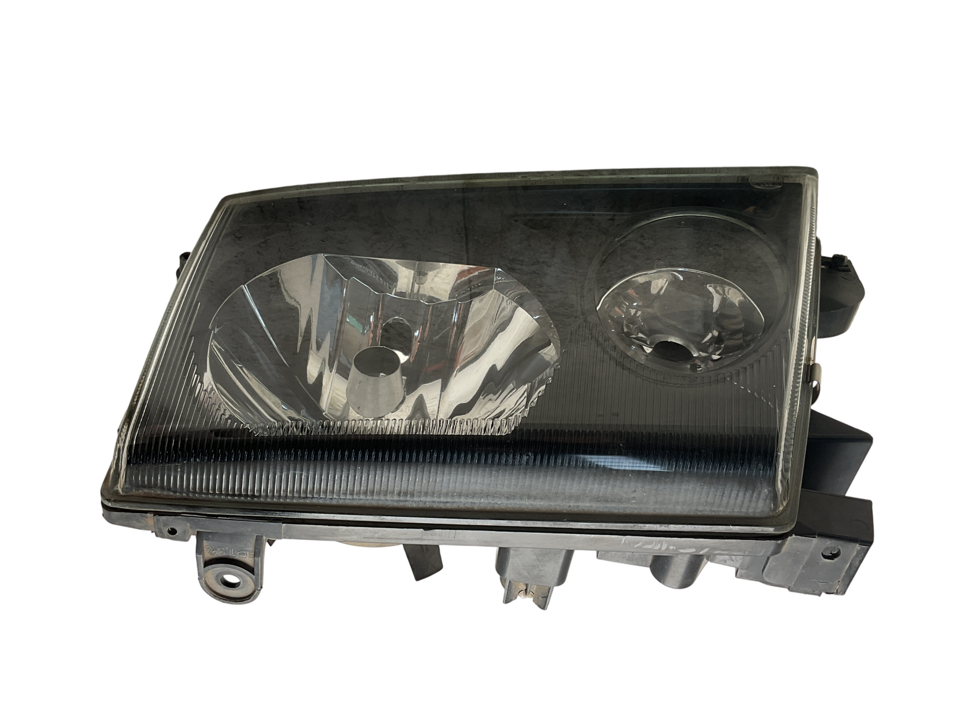 Faro del izq Nissan Terrano 93-07