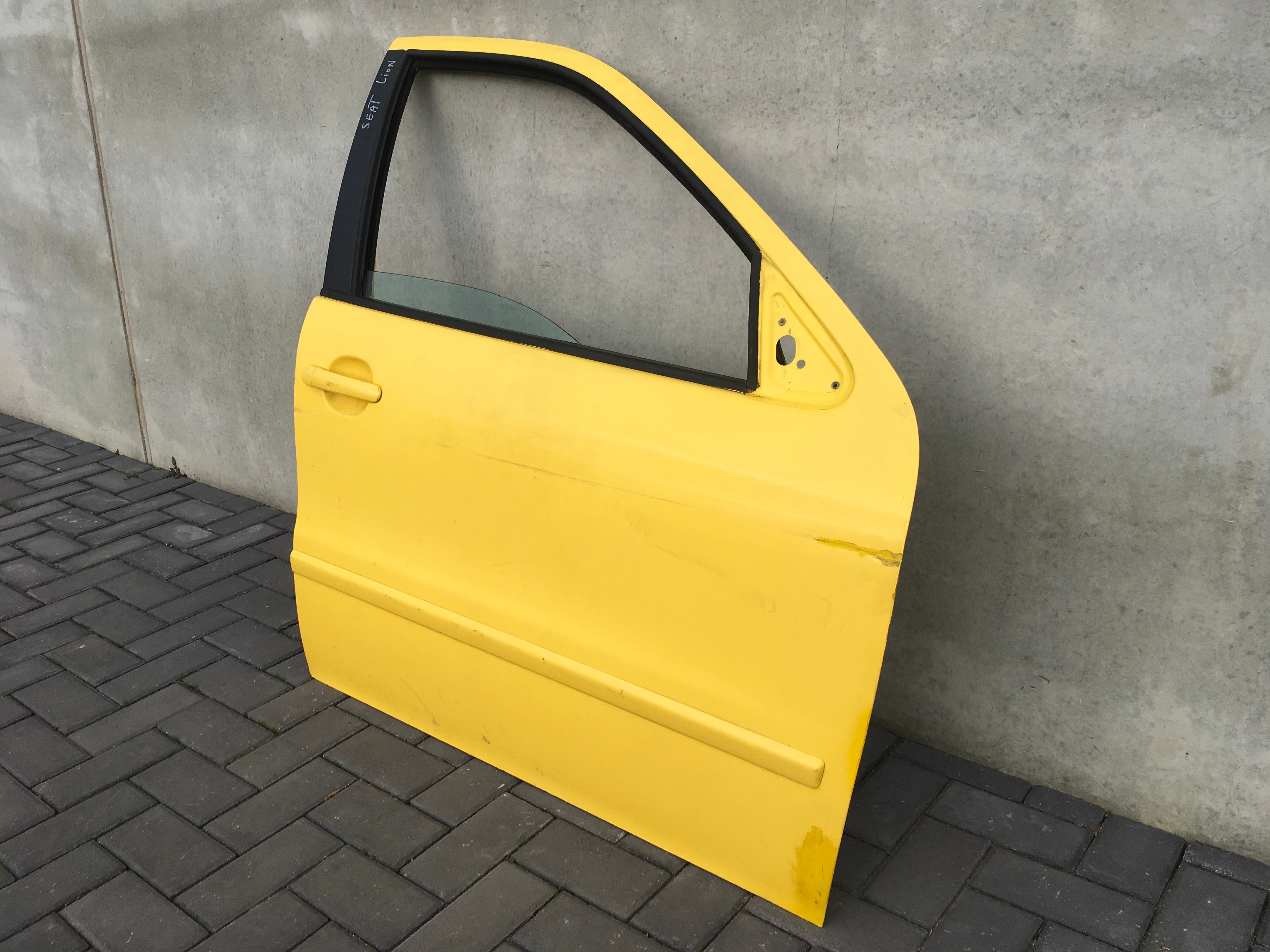 Puerta del dcha Seat Leon 1M1