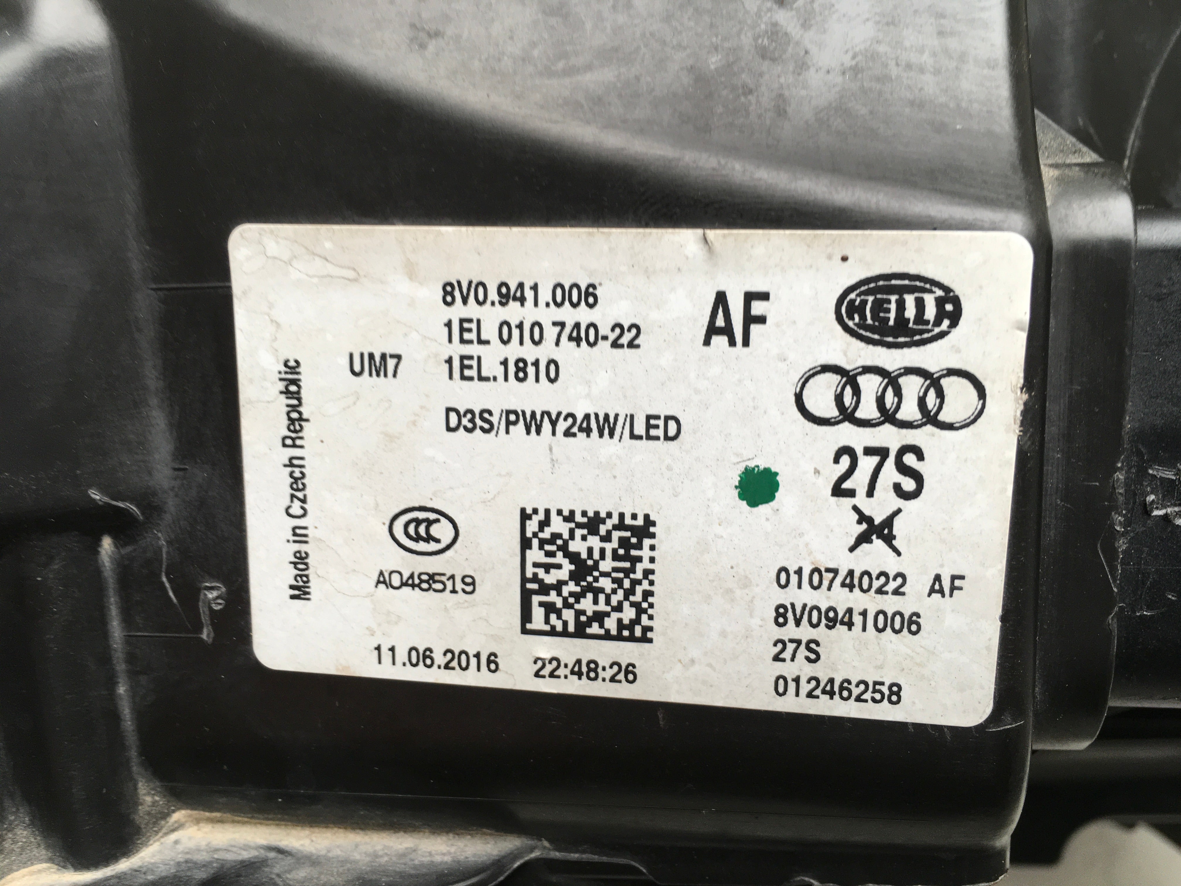 Faro derecho Audi A3 8V