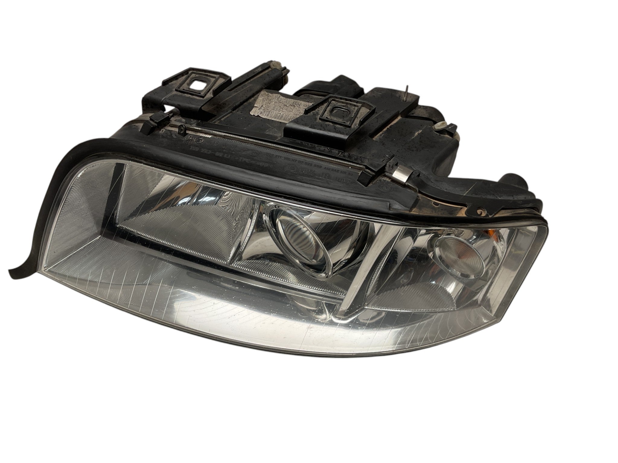 Faro izQ Audi A6 C5 (4B) 97-05