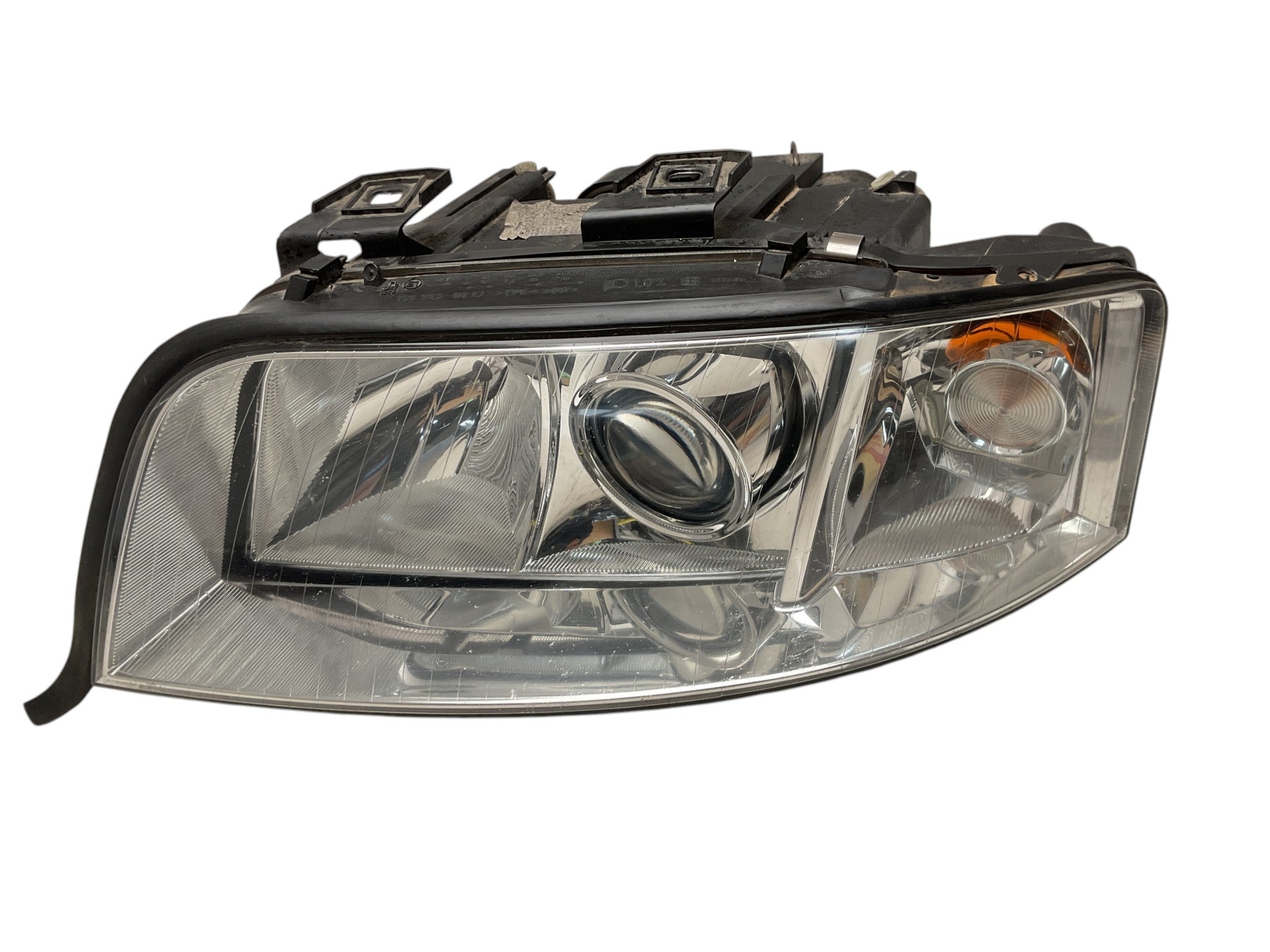 Faro izQ Audi A6 C5 (4B) 97-05