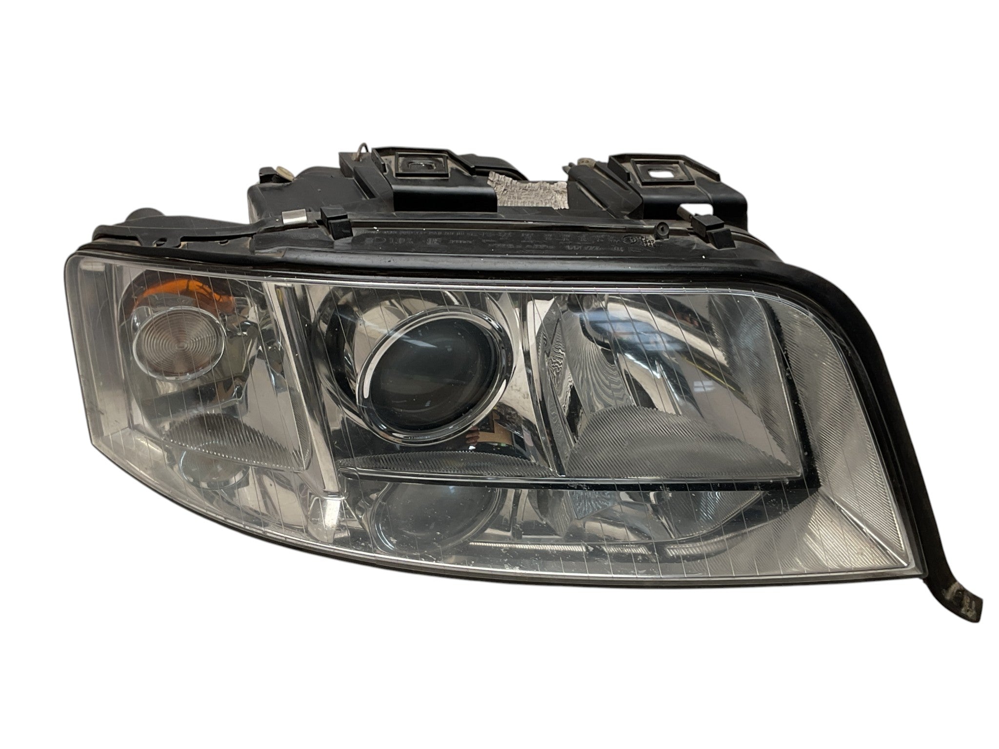 Faro dcho Audi A6 C5 (4B) 97-05