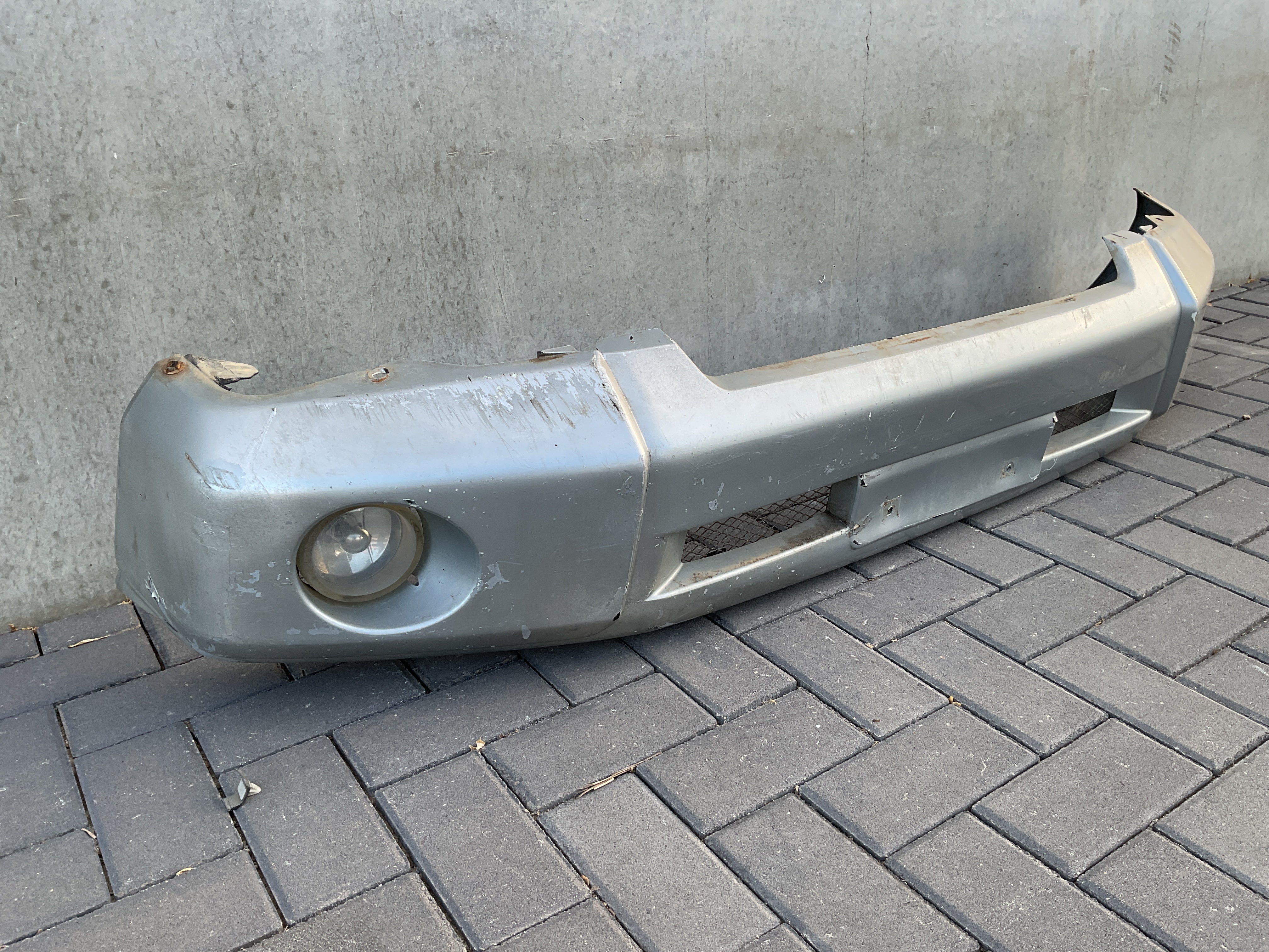 Paragolpes delantero Mitsubishi Pajero Pinin