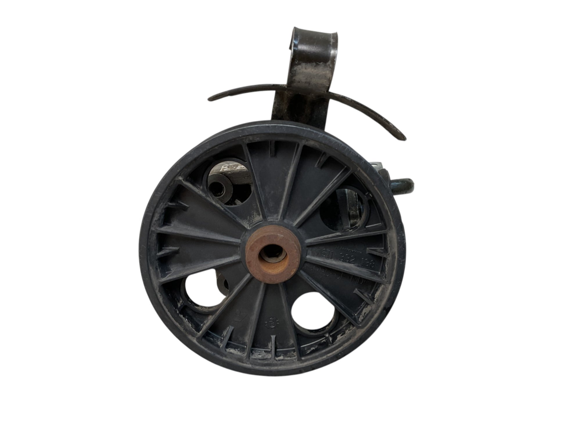 Bomba direccion Volvo 7611332138 - 7611332138