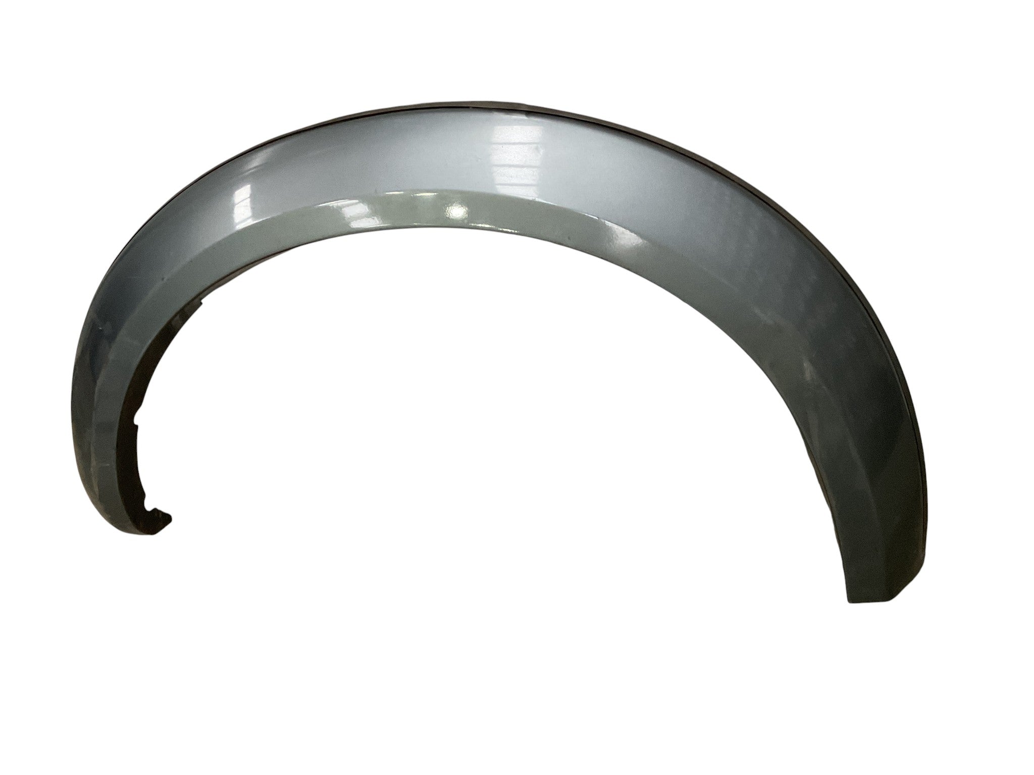 Cubierta paso rueda izquierdo izq Mitsubishi L200 - MN117441