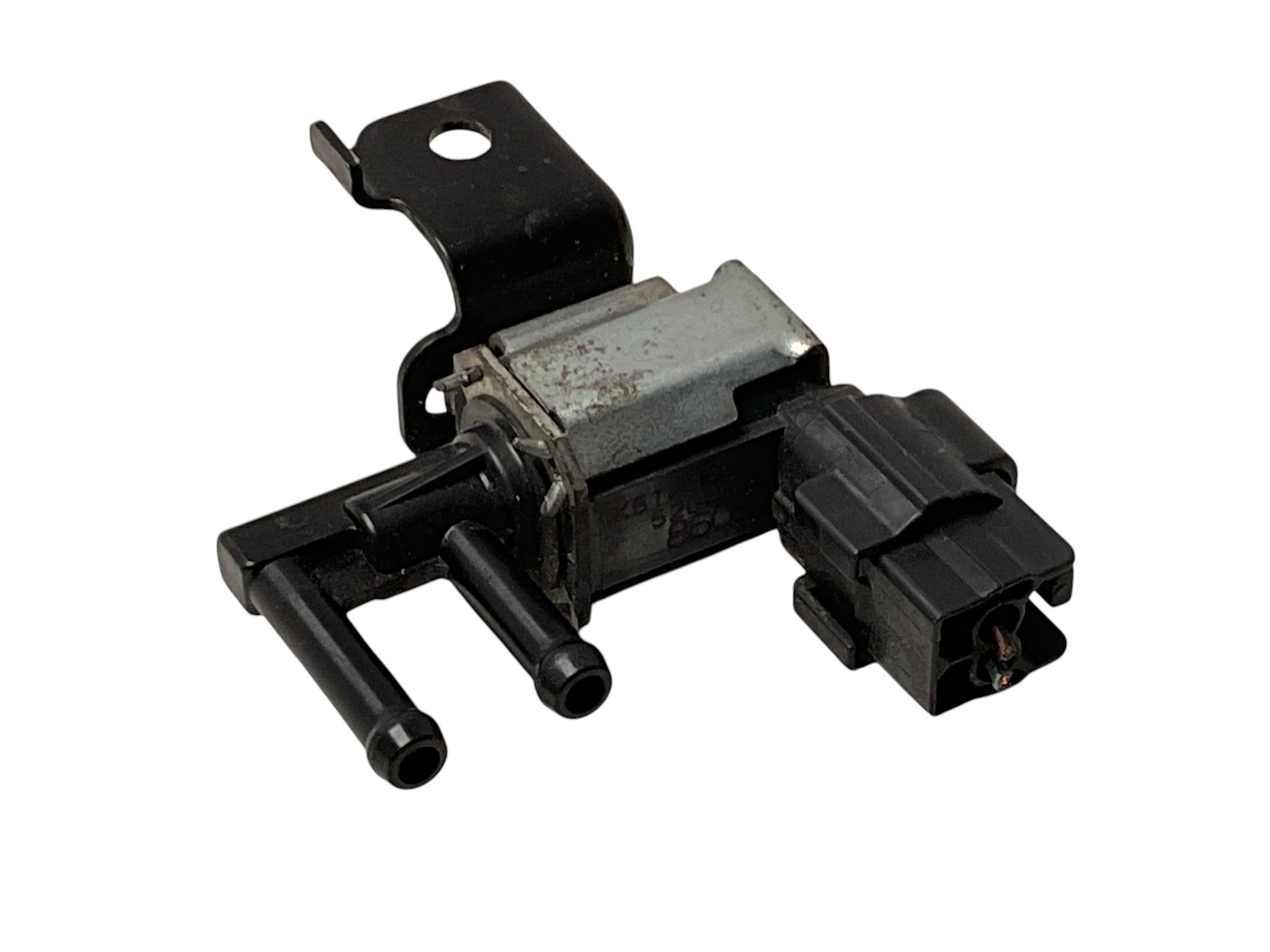Valvula solenoide Suzuki K5T48290