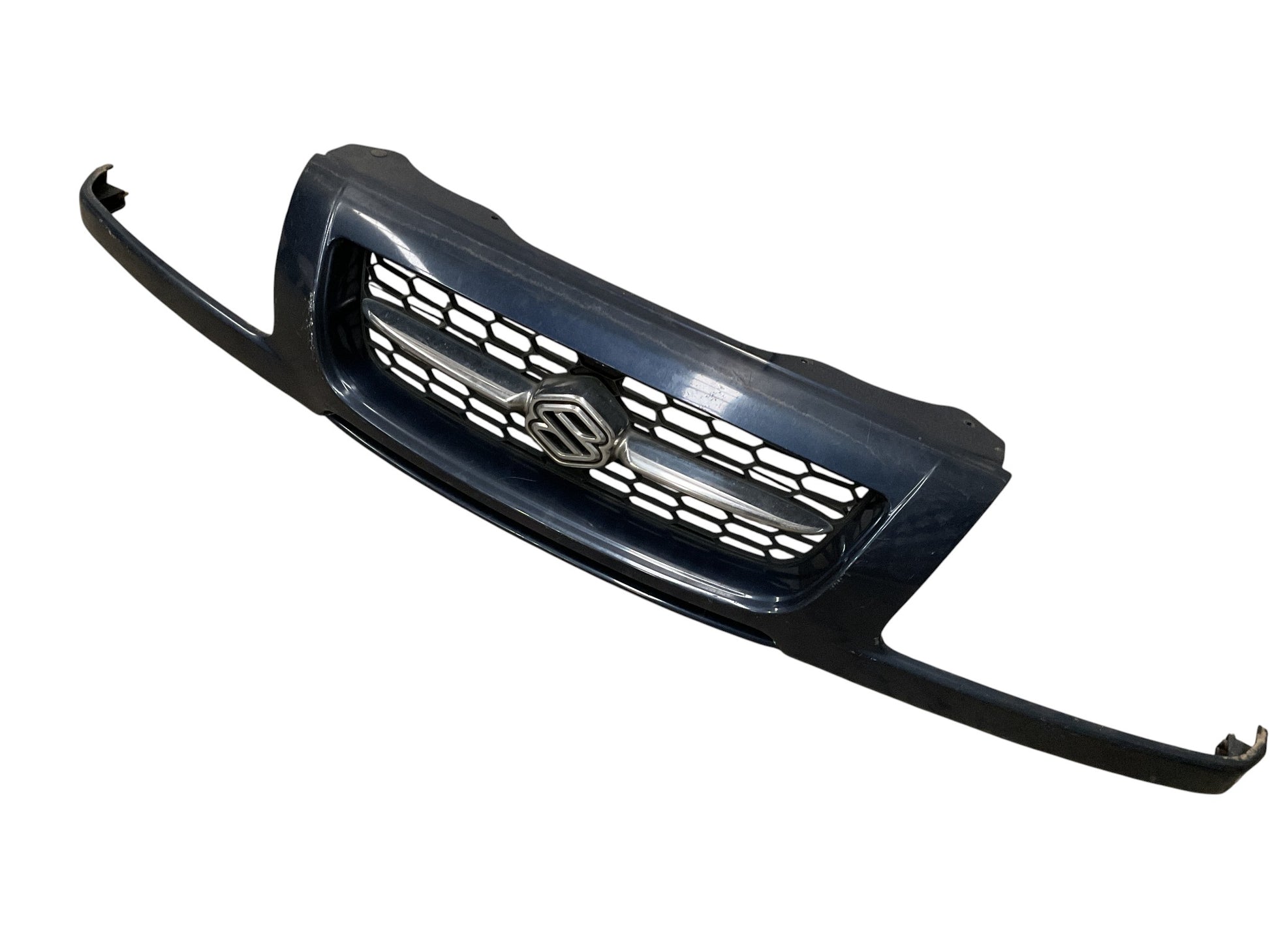 Rejilla delantera Suzuki GR Vitara 98-05 - 7211165DAO