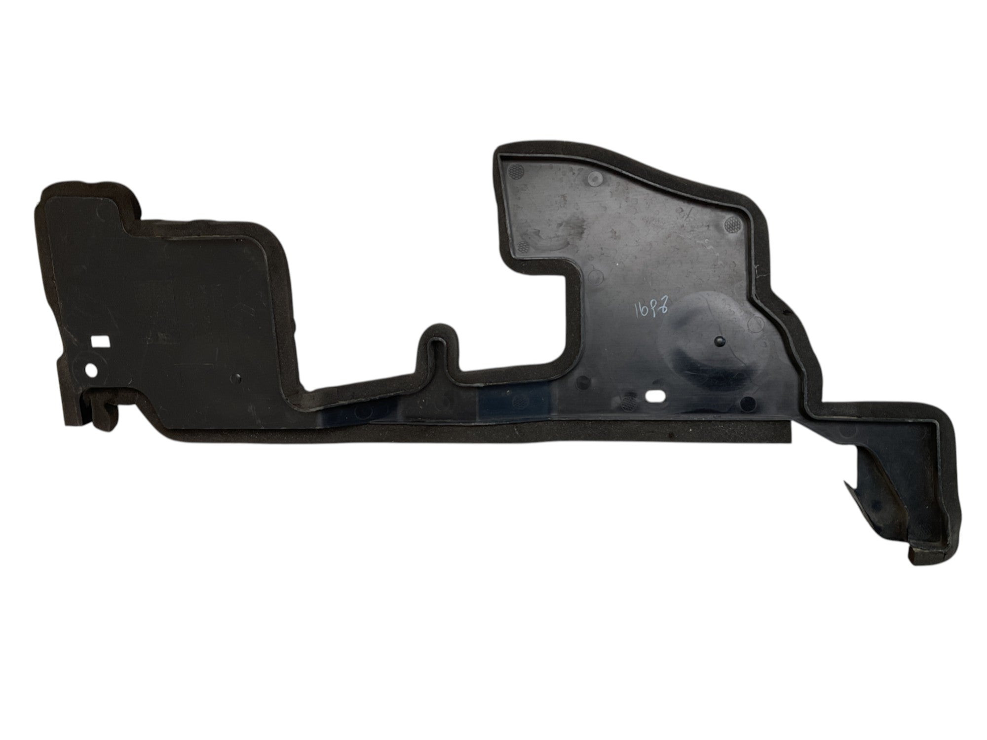 Conducto aire izq Radiador Kadjar 15-24