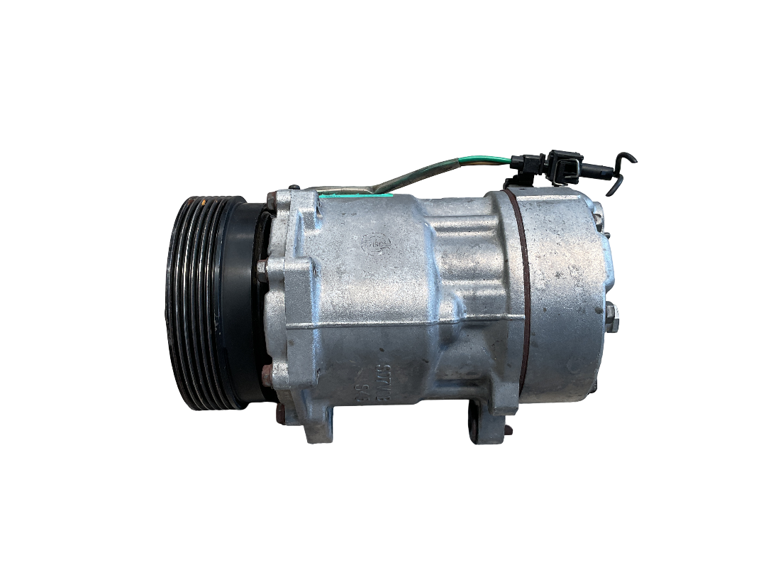Compresor A/C VW 1J0820803 1.8