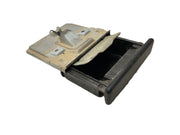 Cenicero  Mitsubishi Montero MR471873