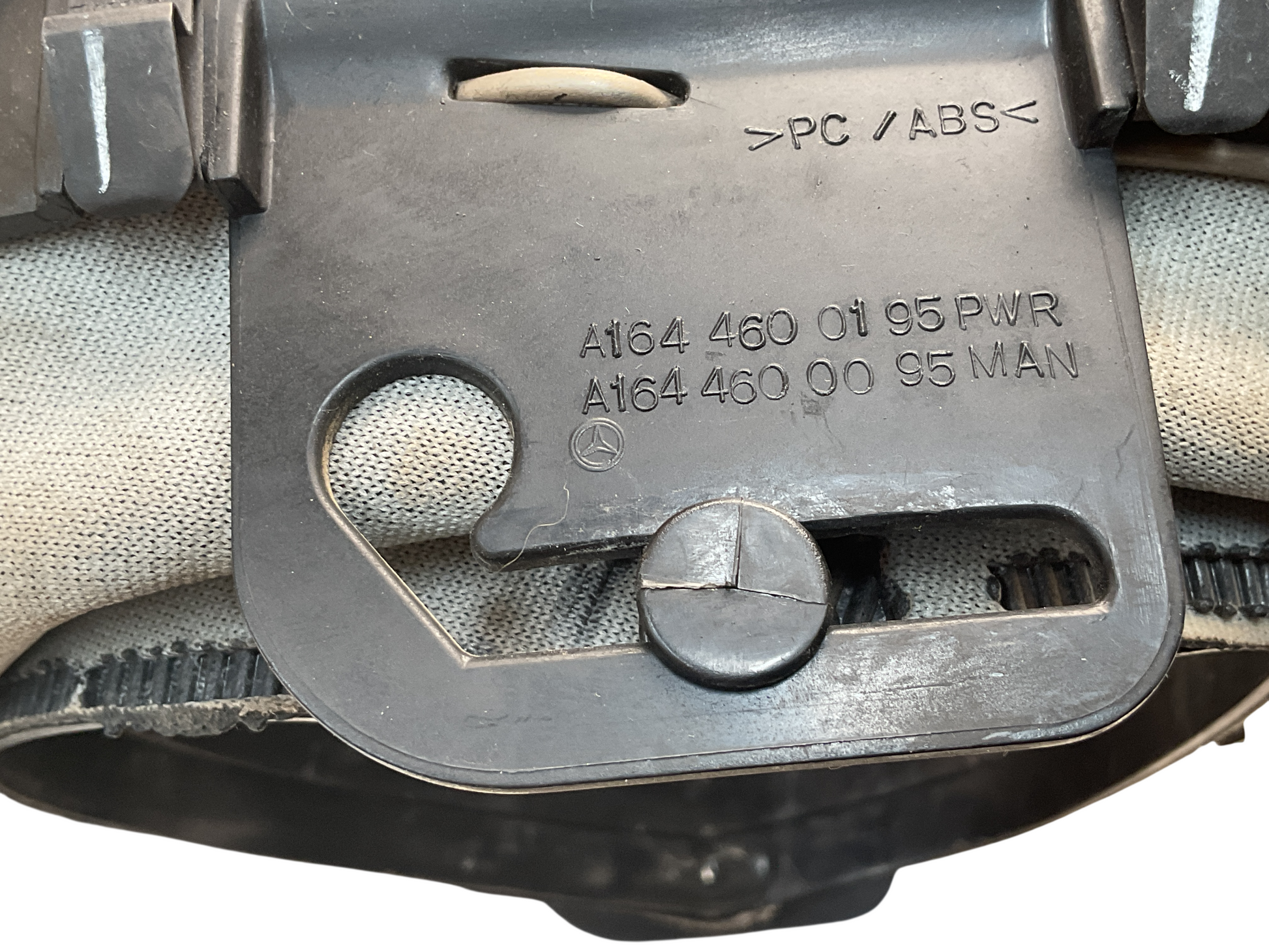 Carenado dirección Mercedes ML 05-11