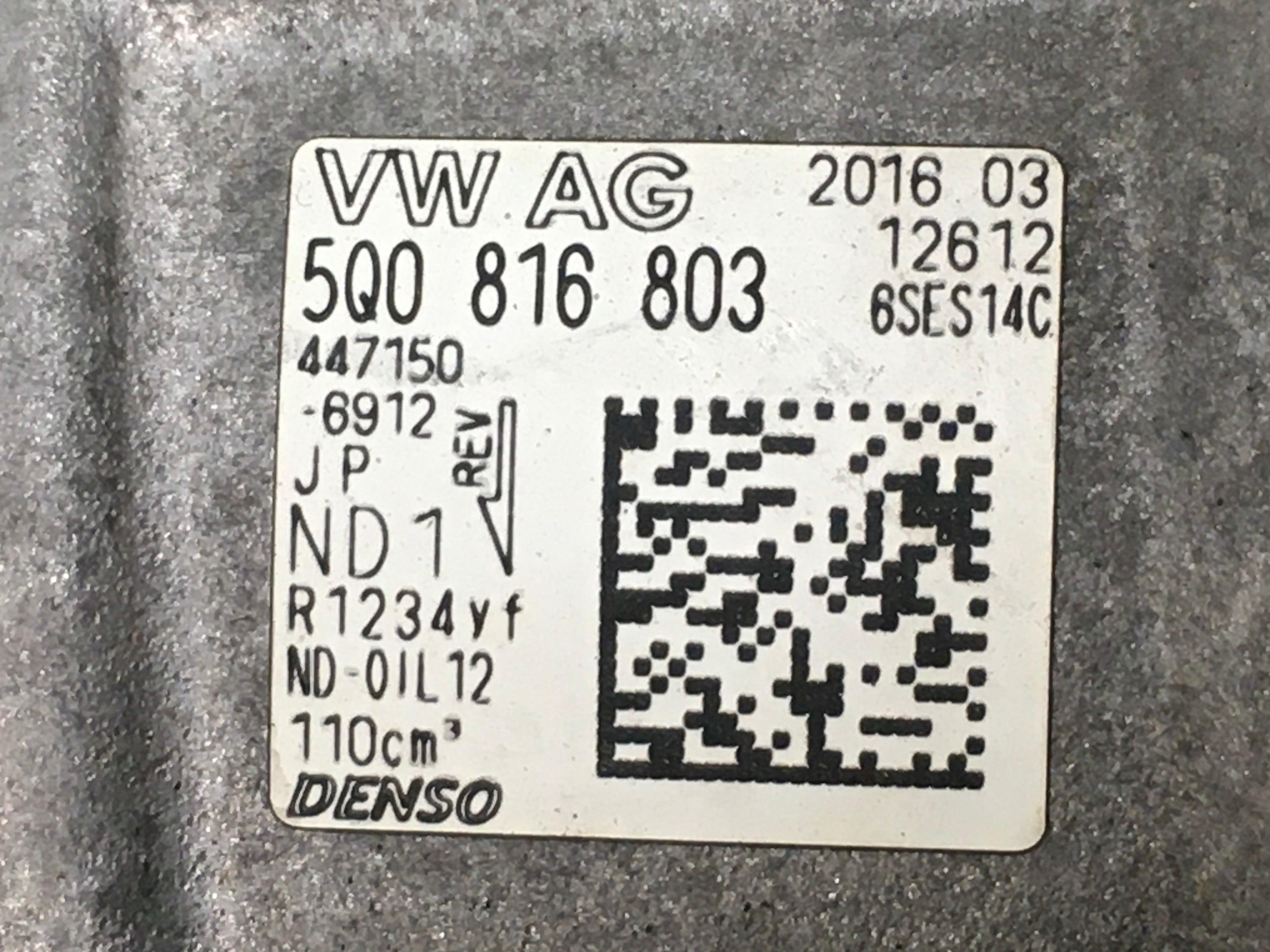 Compresor A/C VAG 5Q0816803 - AutoRR 5Q0816803