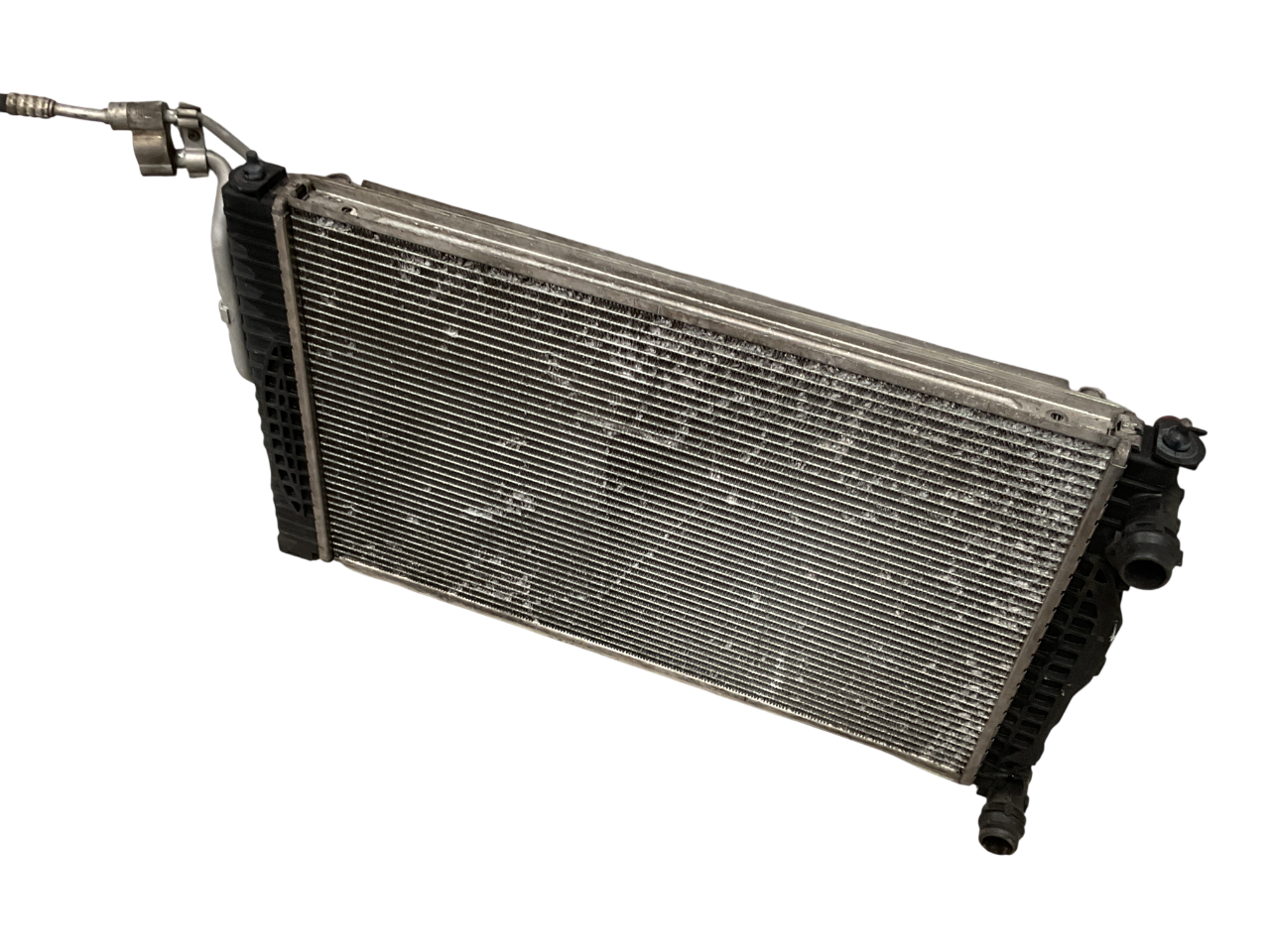 Radiador y Condensador VW Passat 96-05