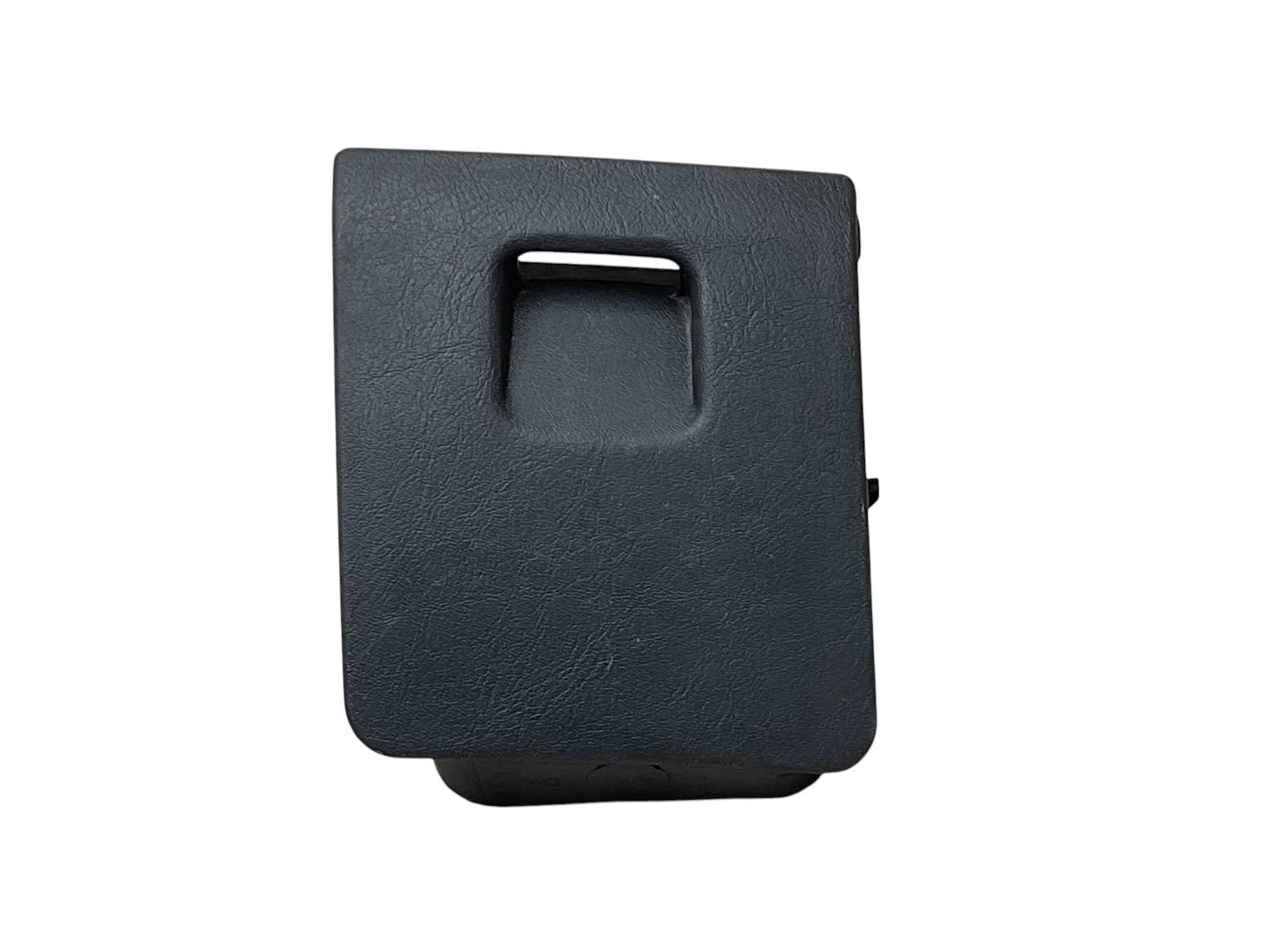 Bandeja dcha salpicadero Mitsubishi Pajero Pinin - MR480046