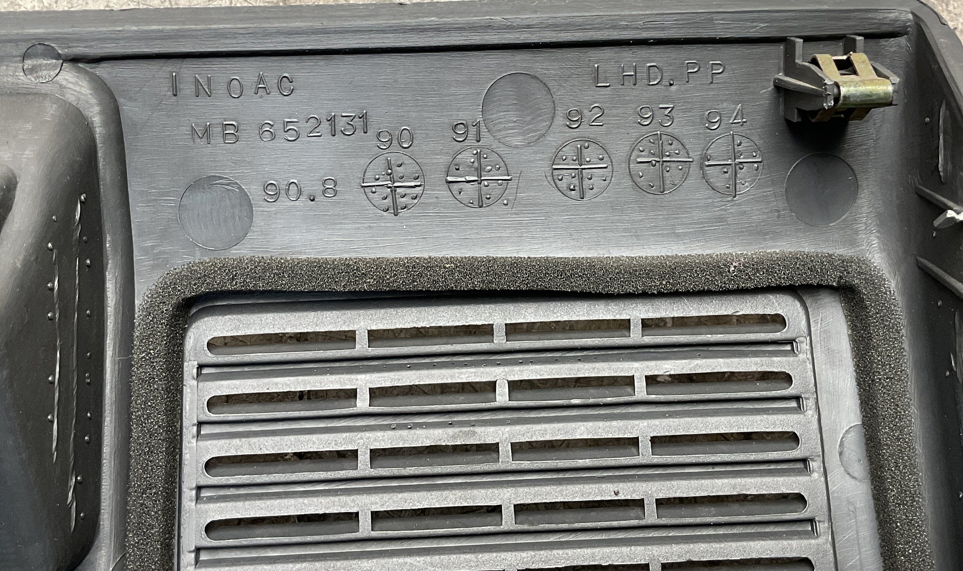 Cubierta Salpicadero Mitsubishi Pajero 91-00 - MB652131