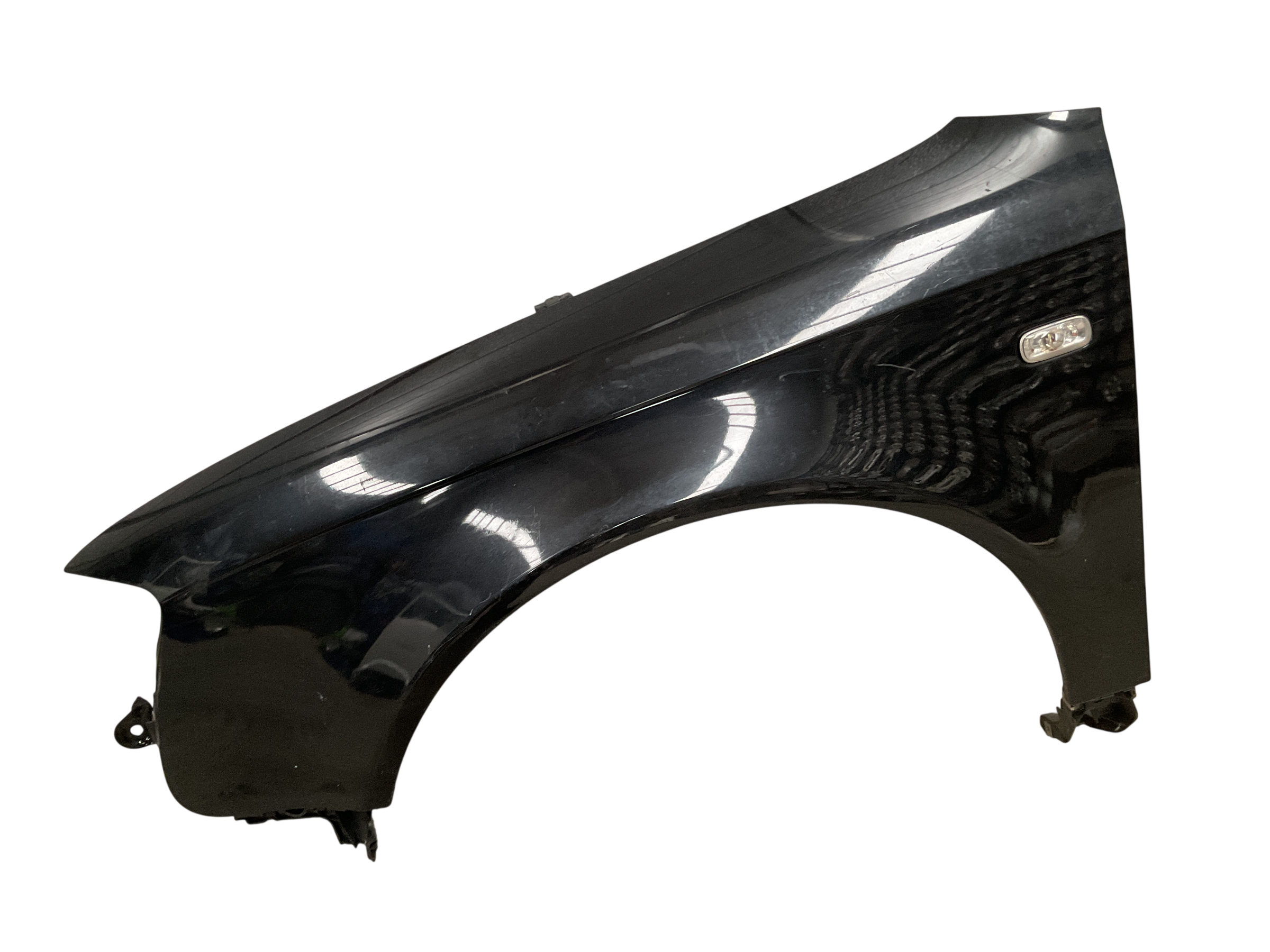 Aleta del izq Audi A4 2004-2008