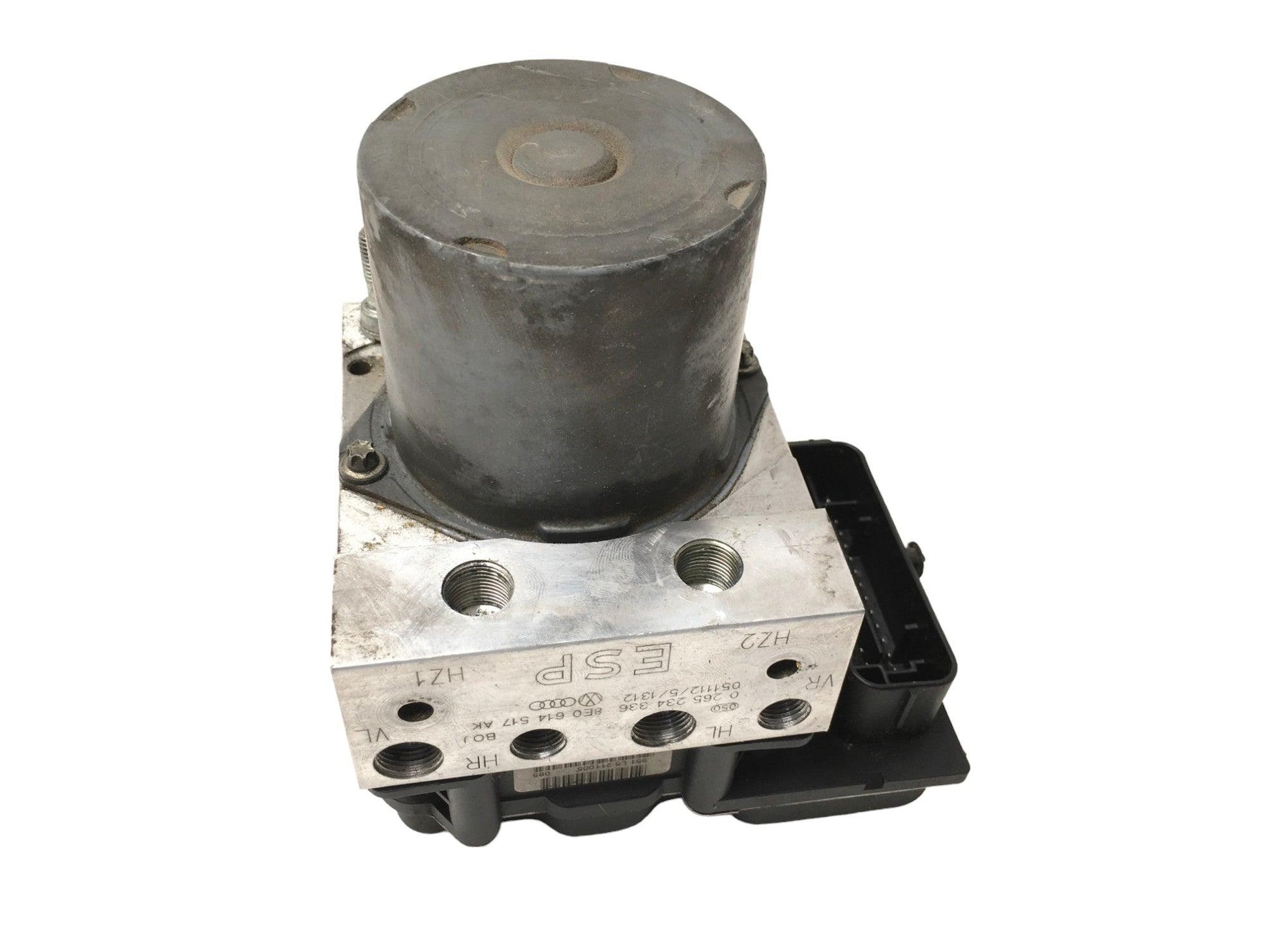 ABS Audi A4 B7 8E0614517AK - 8E0910517D