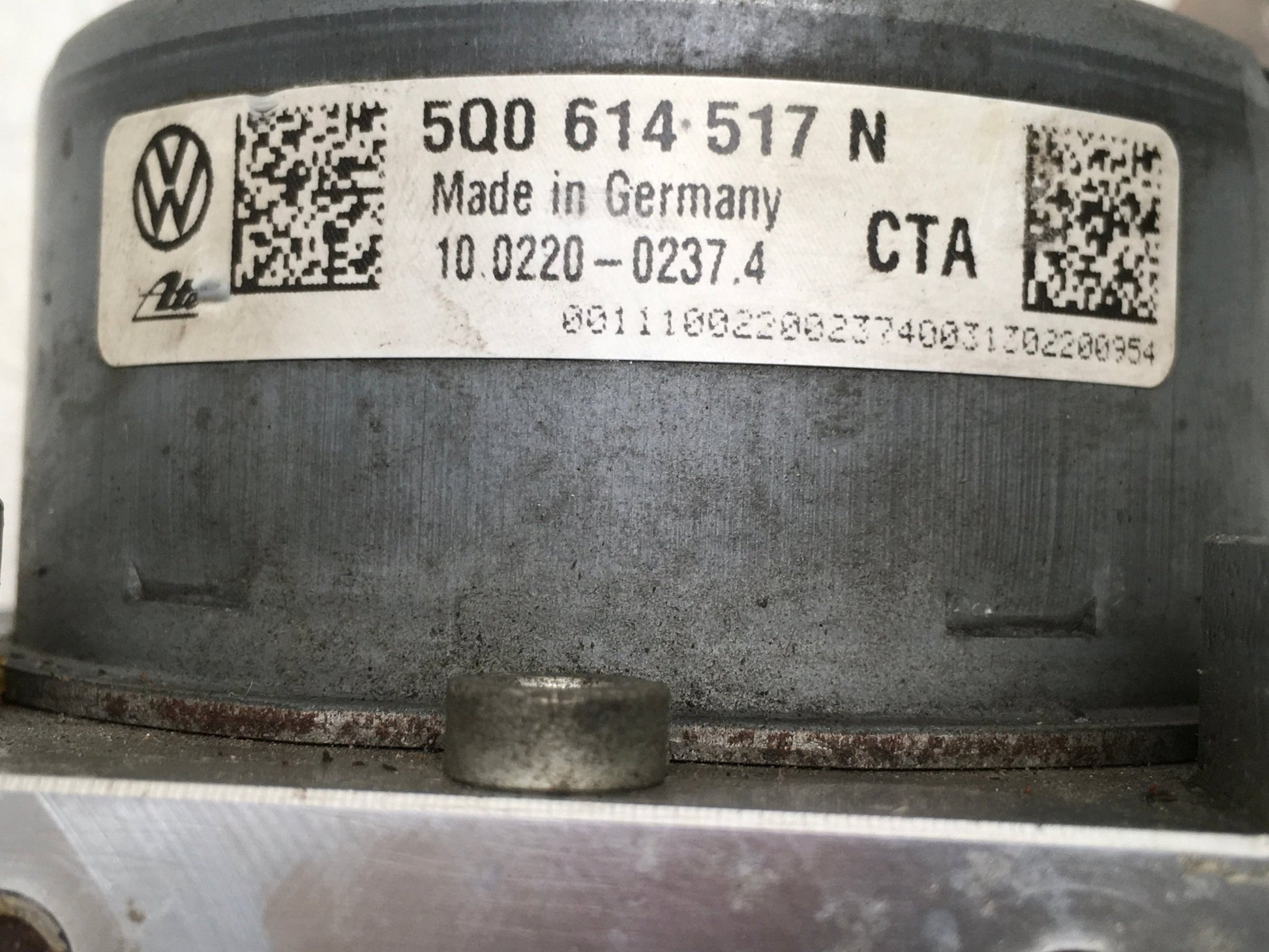 ABS VW 5Q0907379P - 5Q0907379P