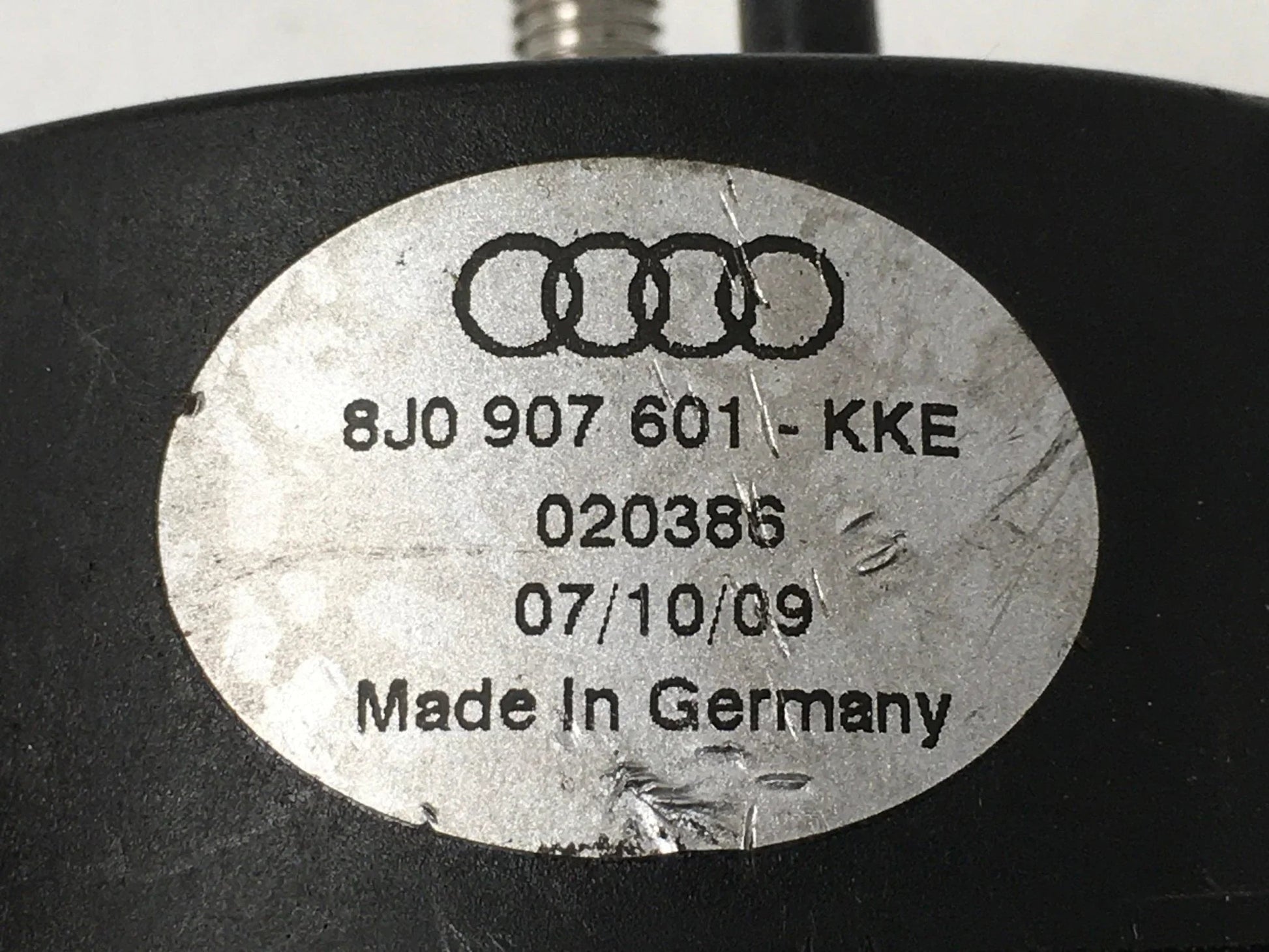 Actuador VW 8J0907601