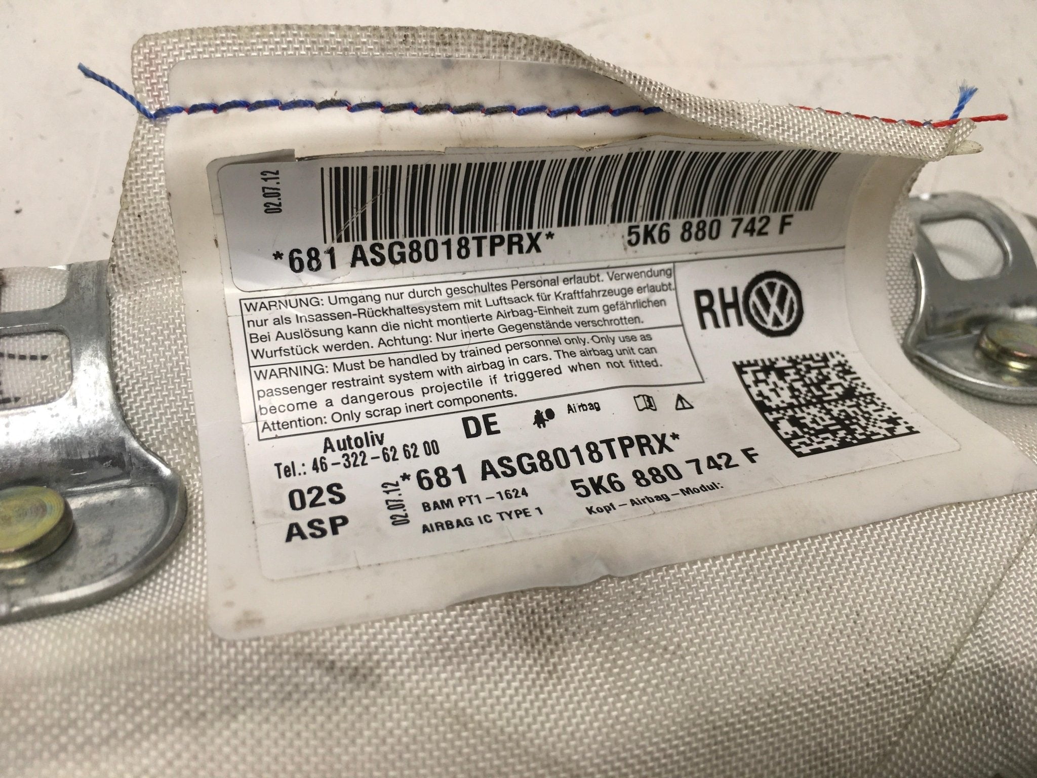 Airbag Cortina derecha VW 5K6880742F - 5K6880742F