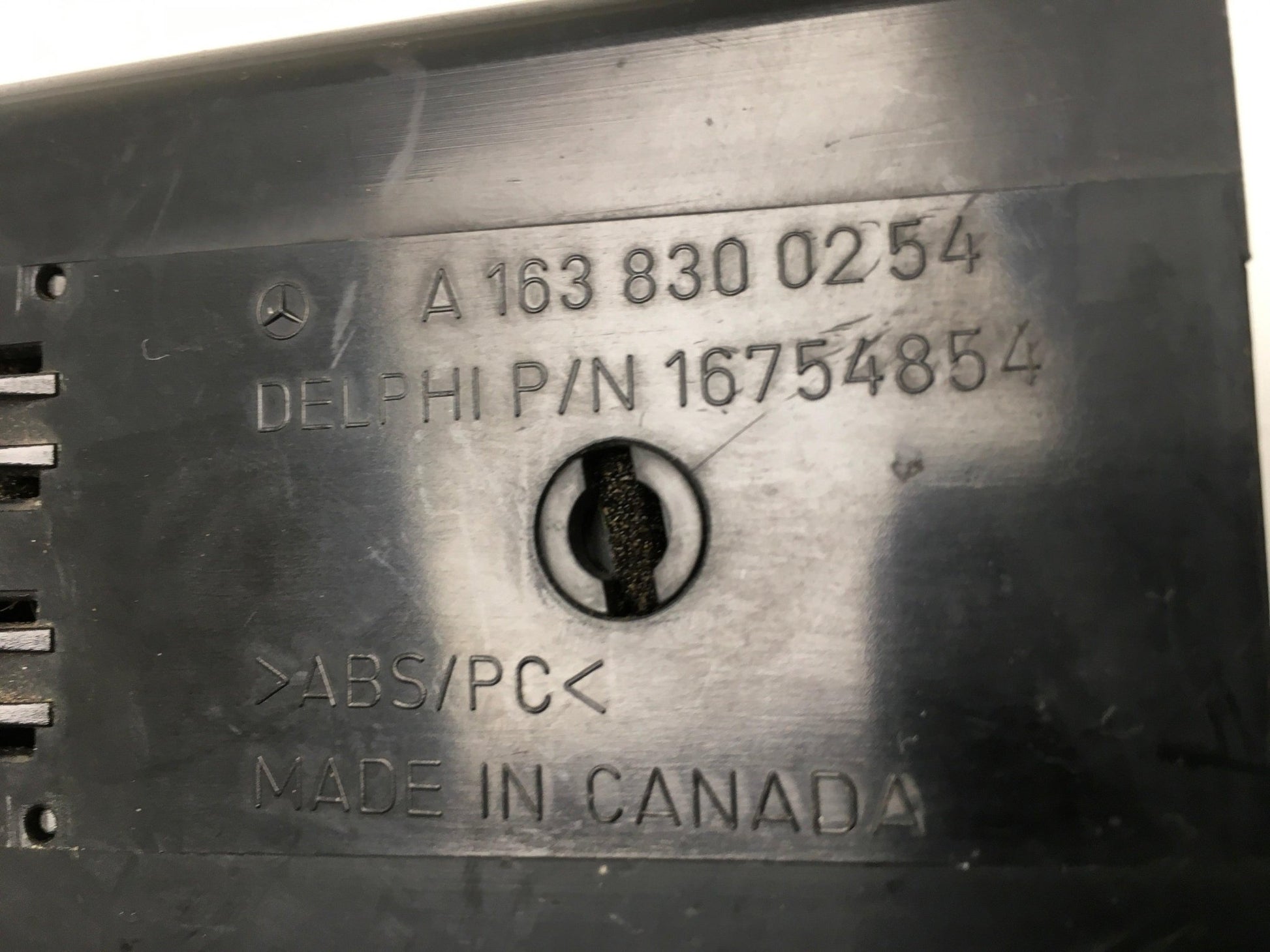 Aireador derecho Mercedes W163 - A1638300254