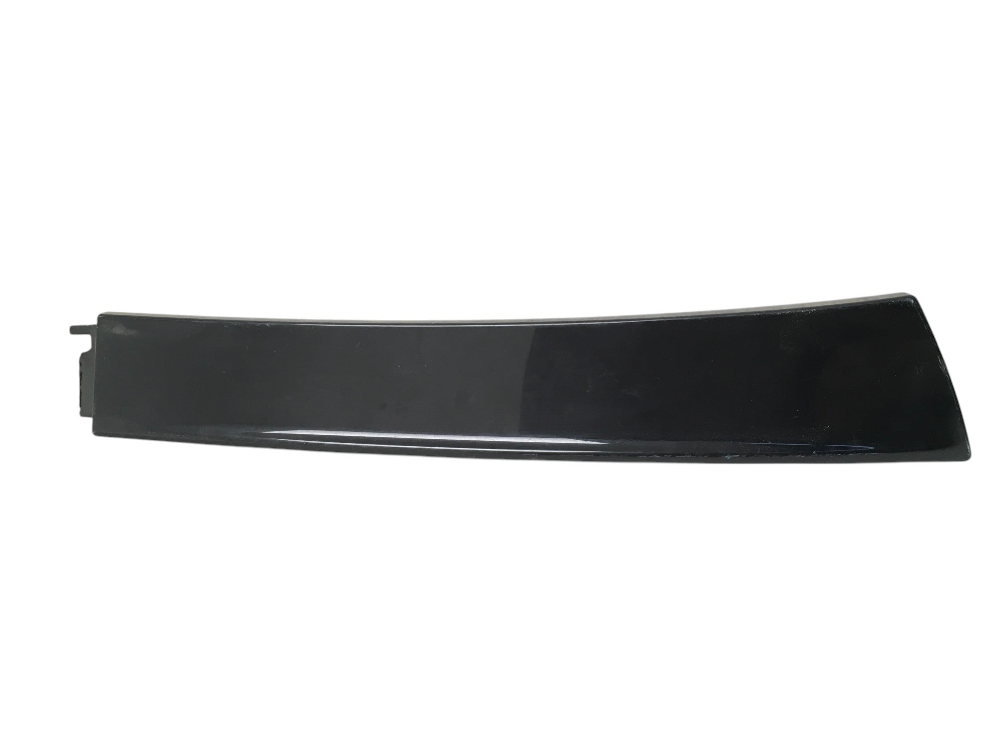 Aleron tra dcho VW Scirocco 137 - 1K8805946