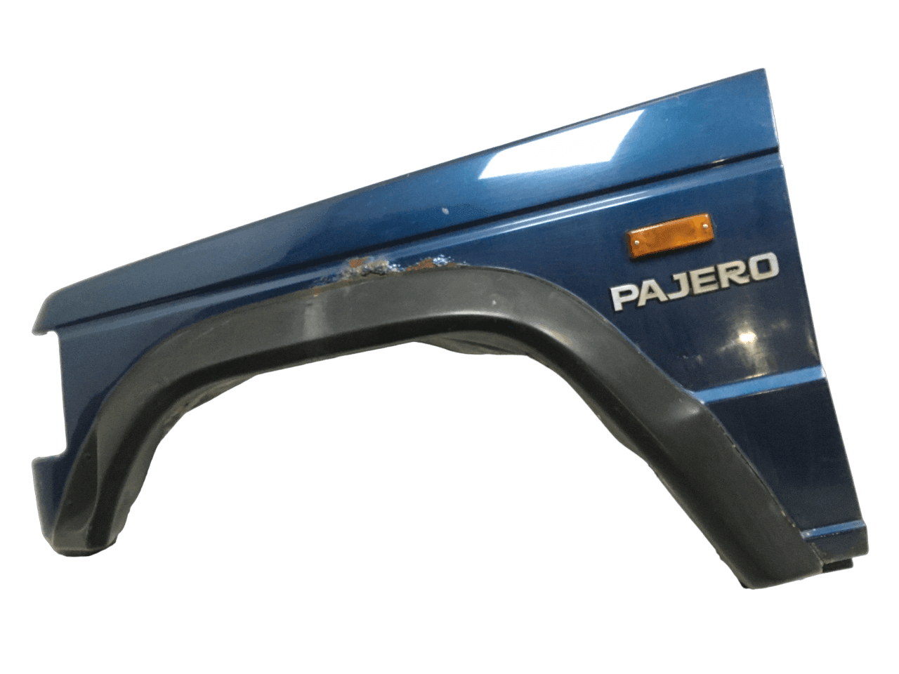 Aleta del izq Mitsubishi Pajero II - MB835529