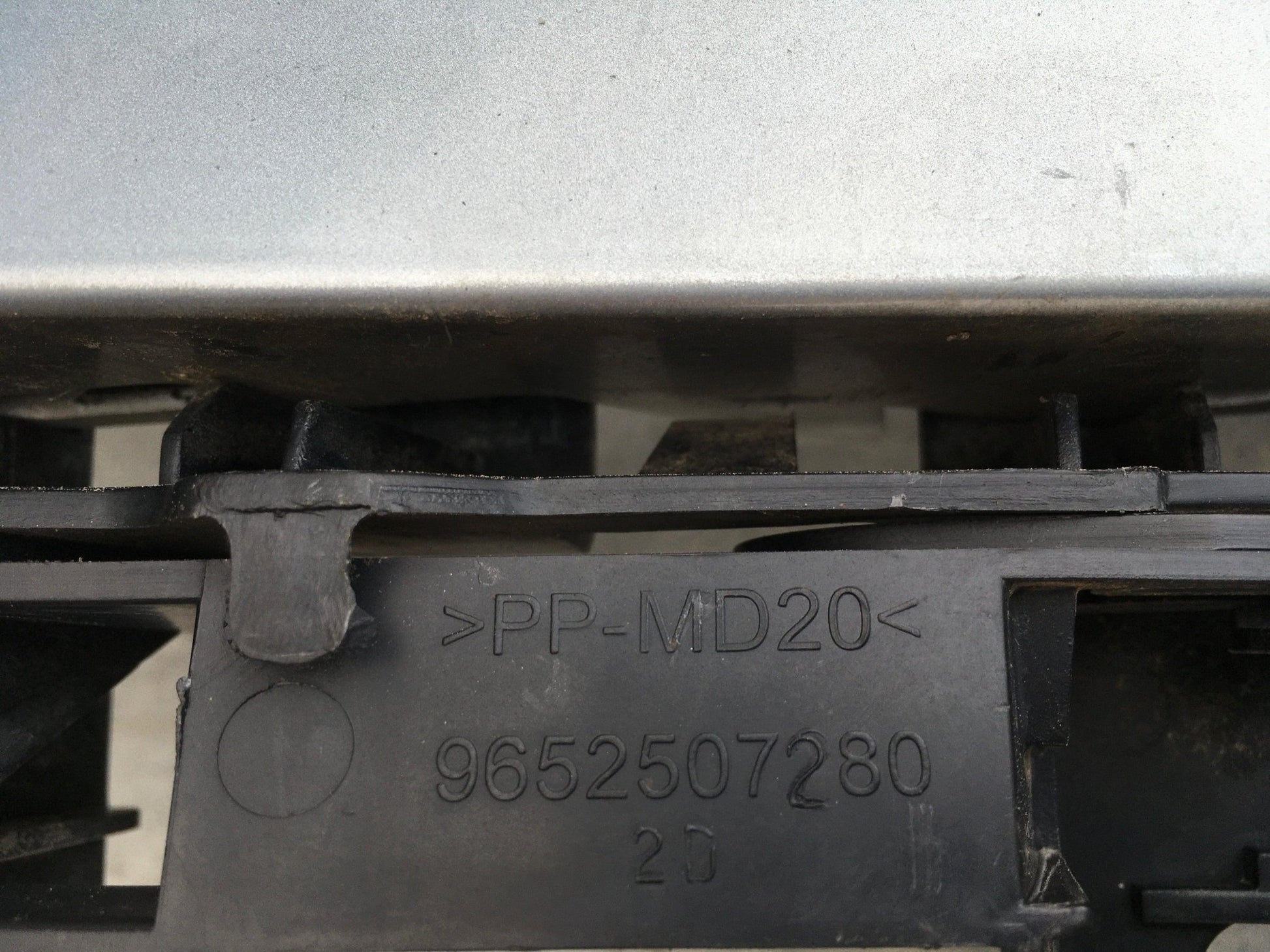 Aleta derecha Citroen C4 I Fase 2 - 7841S2