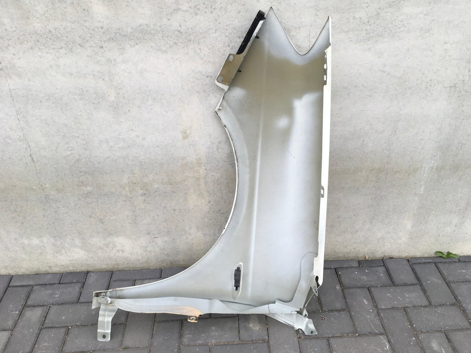 Aleta derecha Lancia Delta 181 - 51808569 _