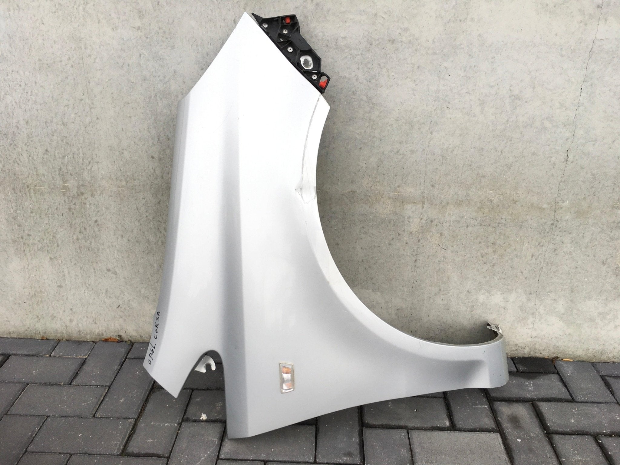 Aleta derecha Opel Corsa D - 93189644