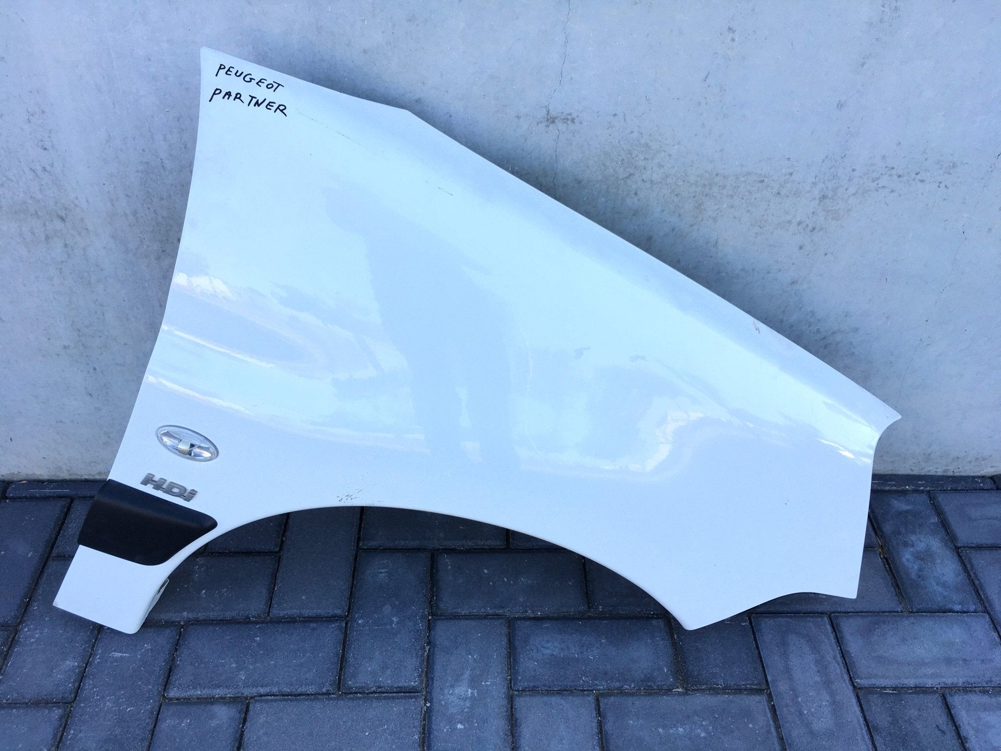 Aleta derecha Partner / Berlingo S2 - 9824691280