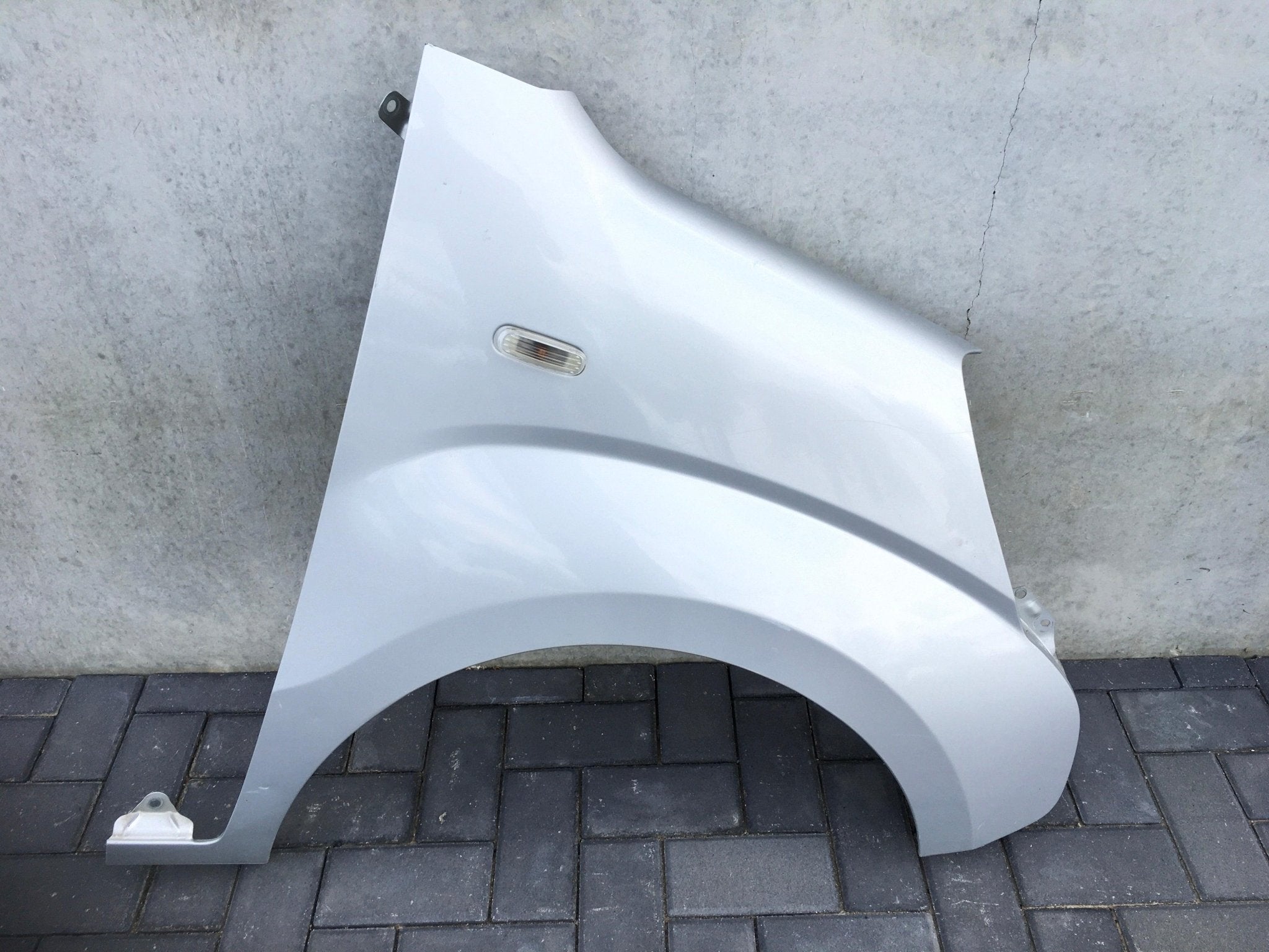 Aleta derecha Peugeot Bipper - 1615089980