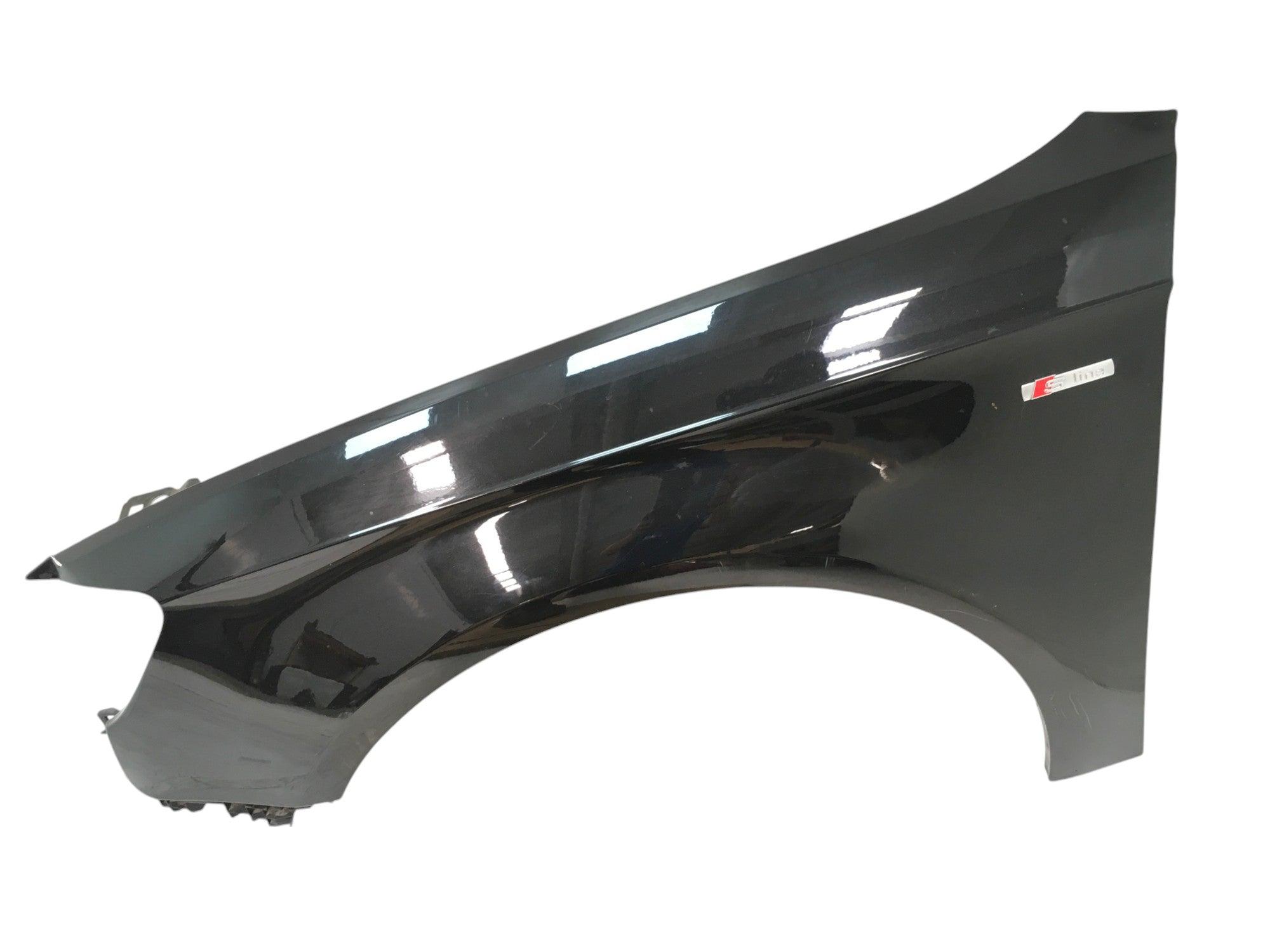 Aleta izquierda Audi A3 8V S line - 8V0821467E