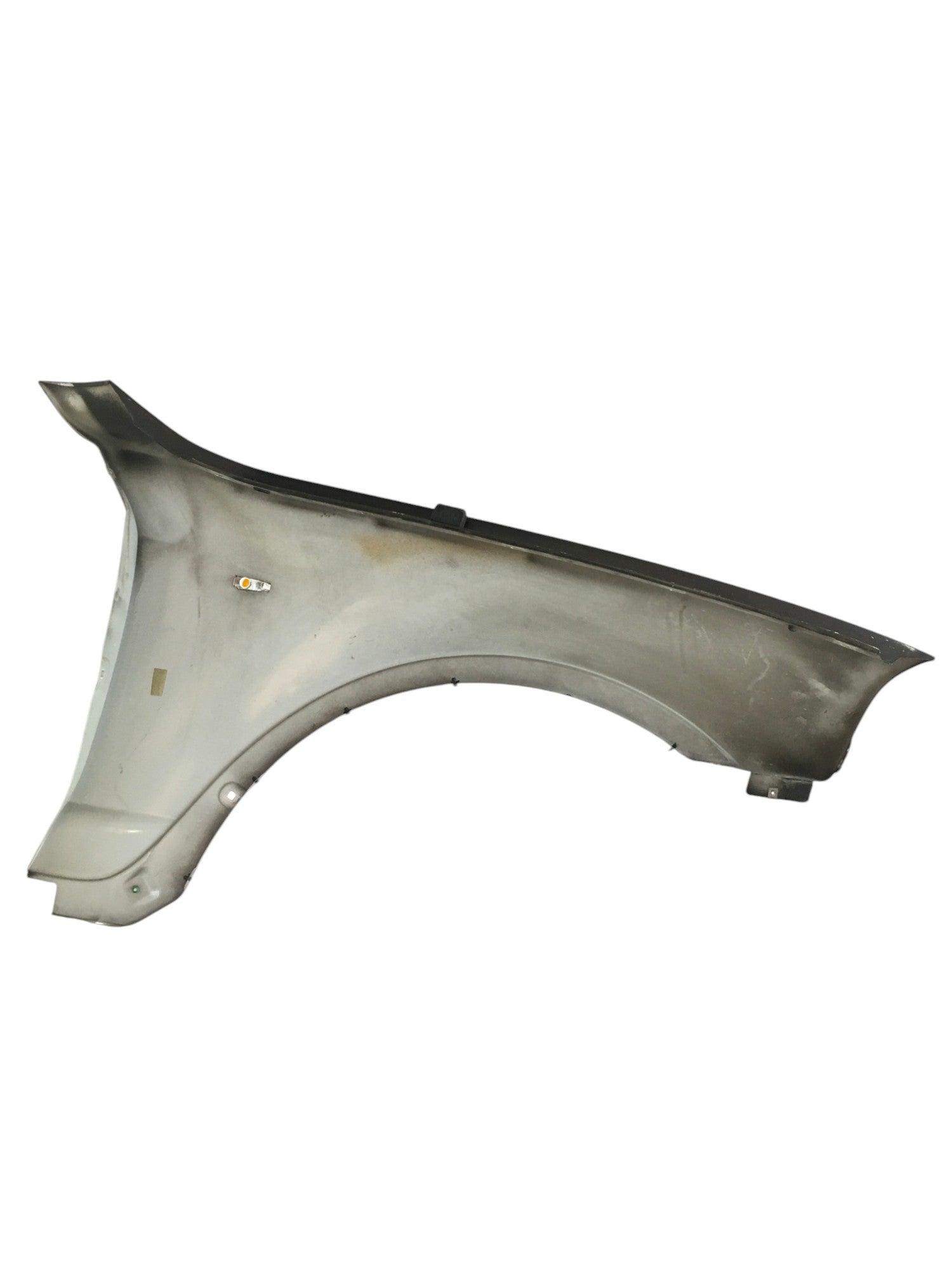 Aleta izquierda BMW X3 E83 3.0d - 41353405921