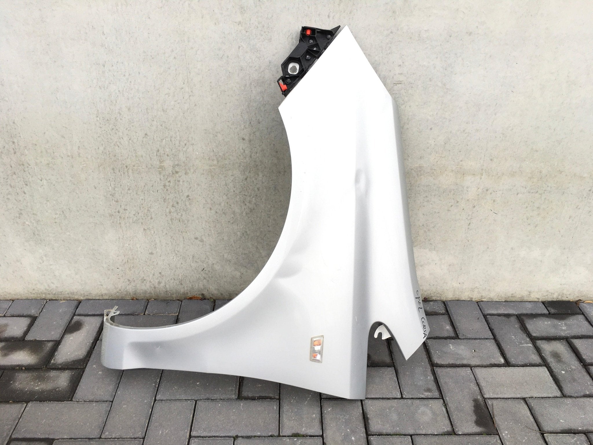 Aleta izquierda Opel Corsa D - 93189645