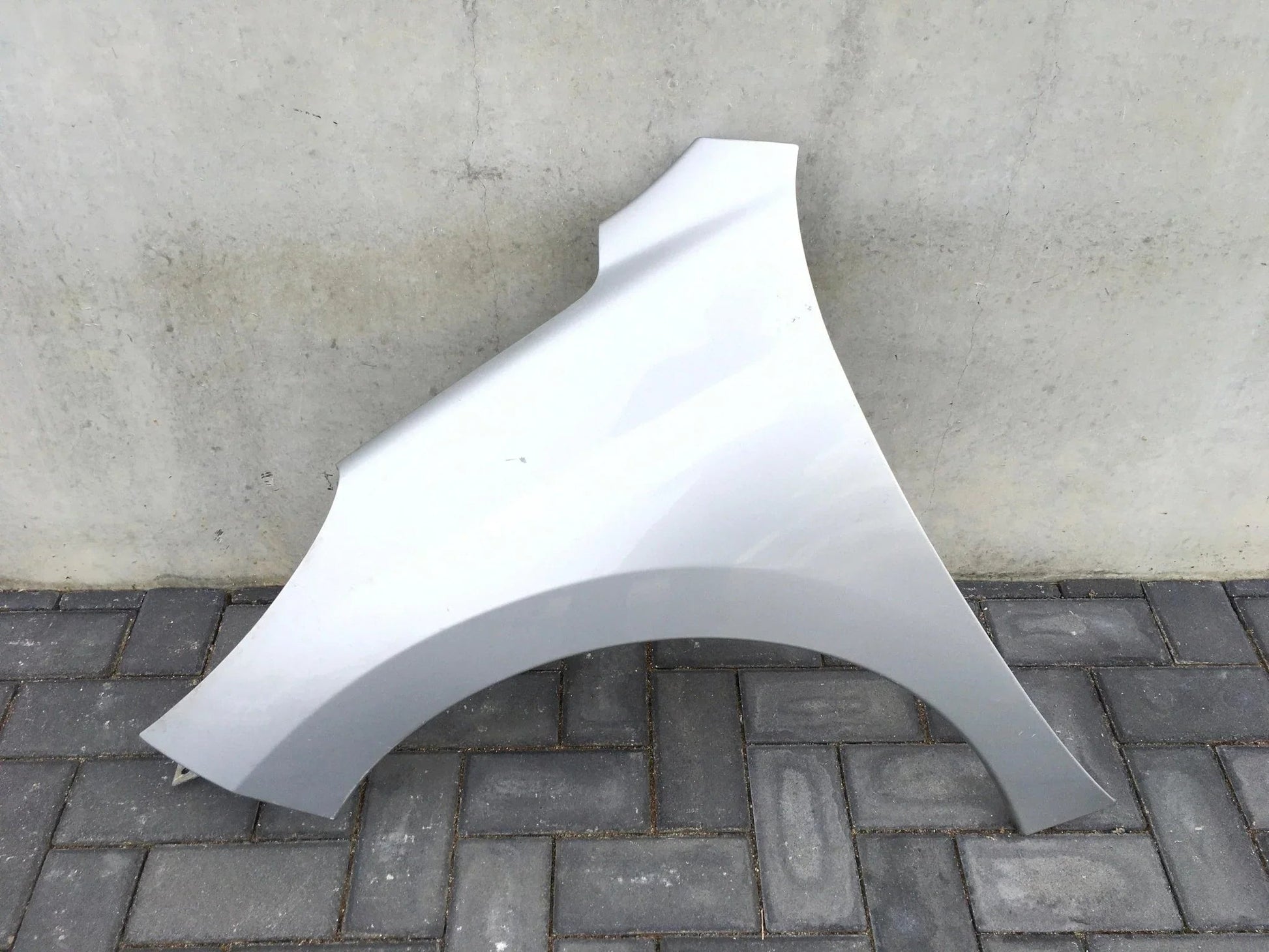 Aleta izquierda Peugeot 207