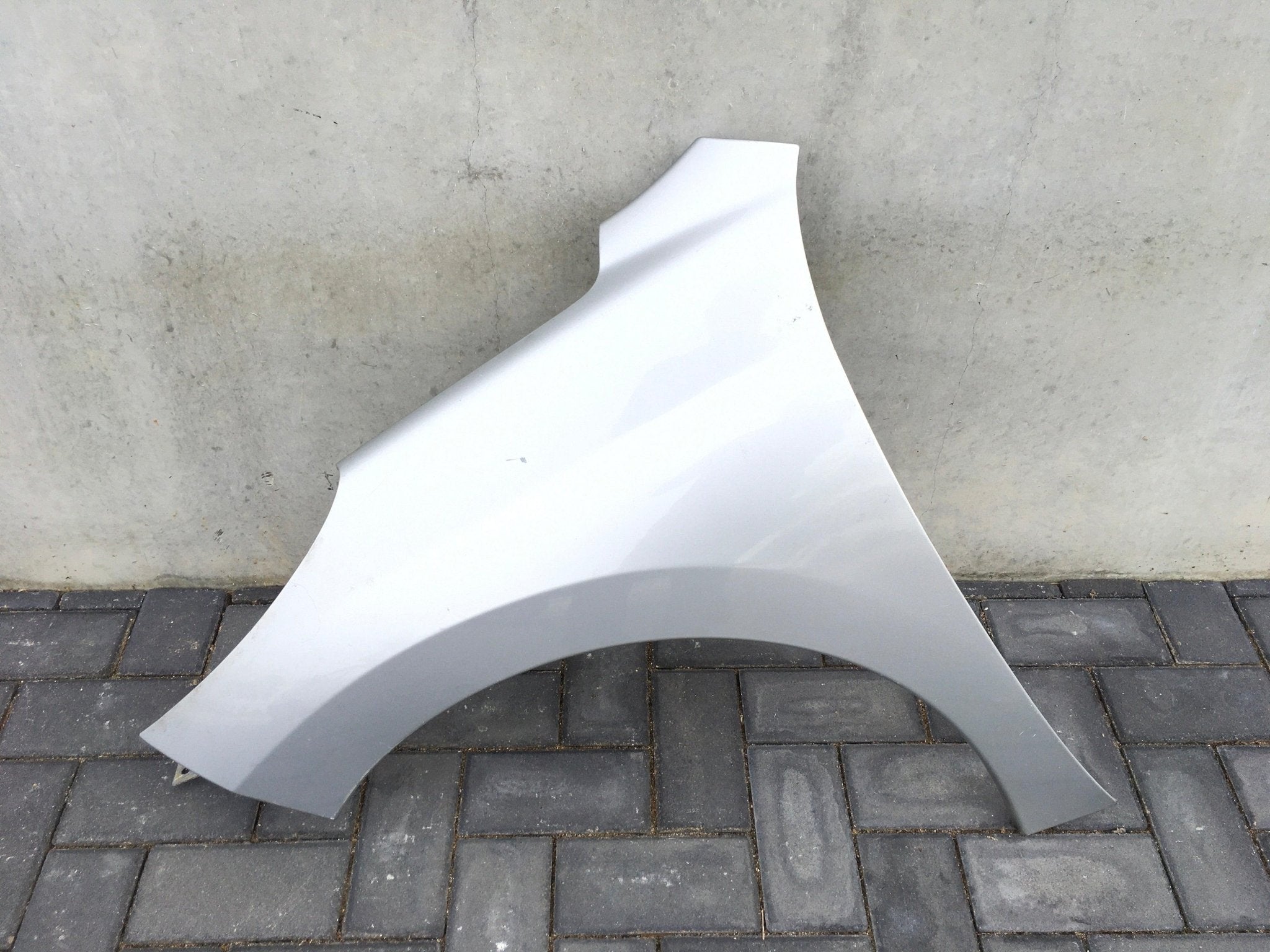 Aleta izquierda Peugeot 207 - 7840R9