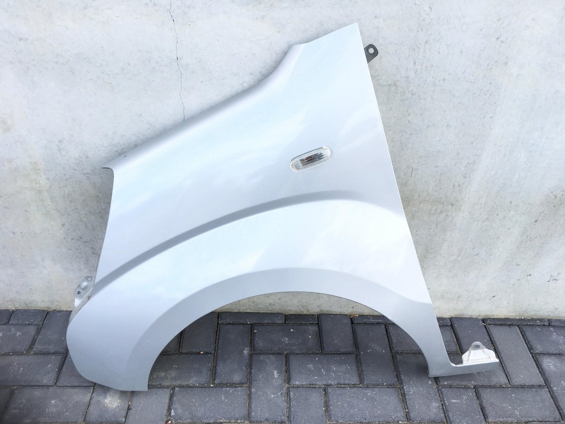 Aleta izquierda Peugeot Bipper - 1615089280