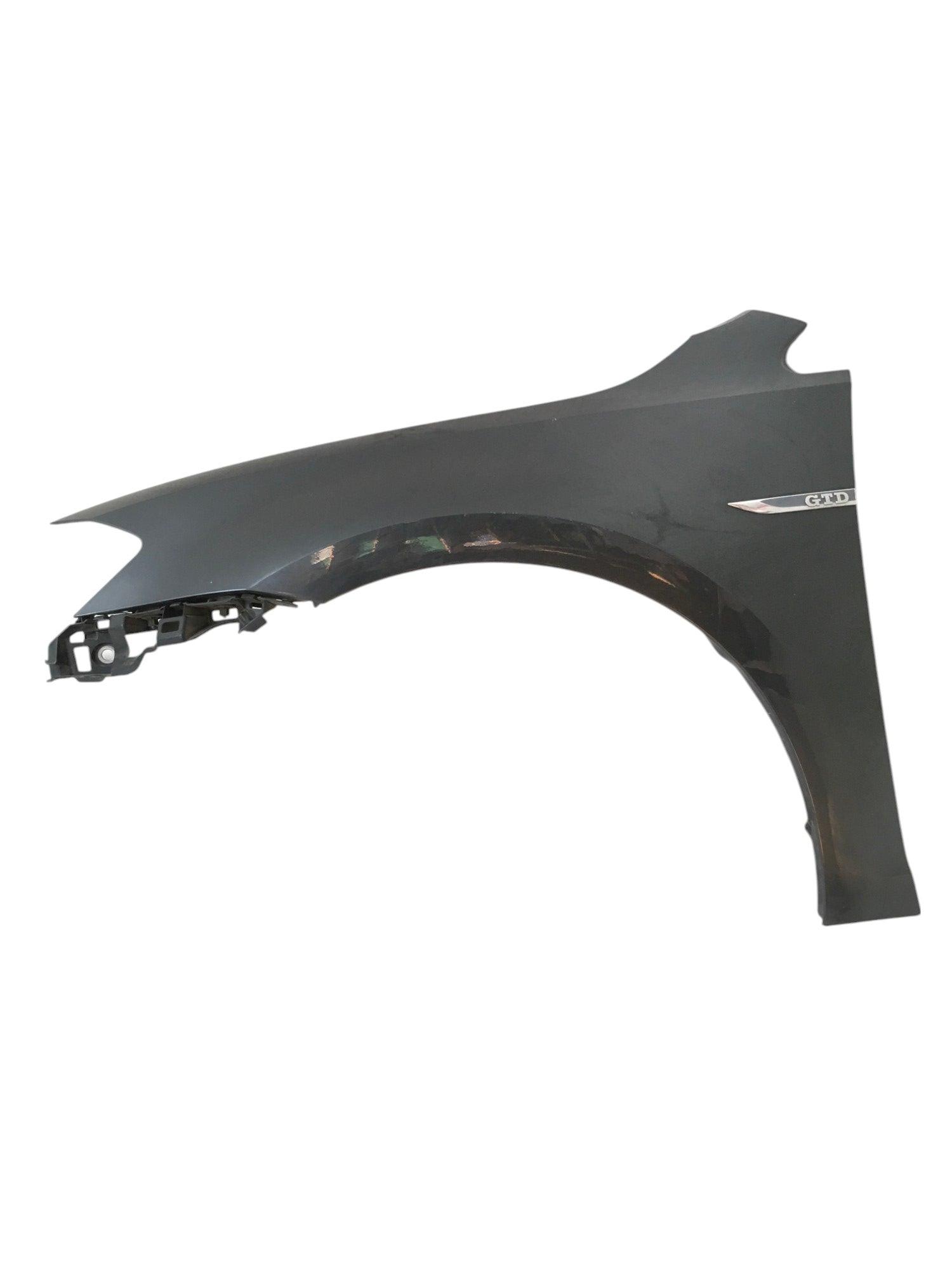 Aleta izquierda VW Golf VII GTD - 5G0821105B _