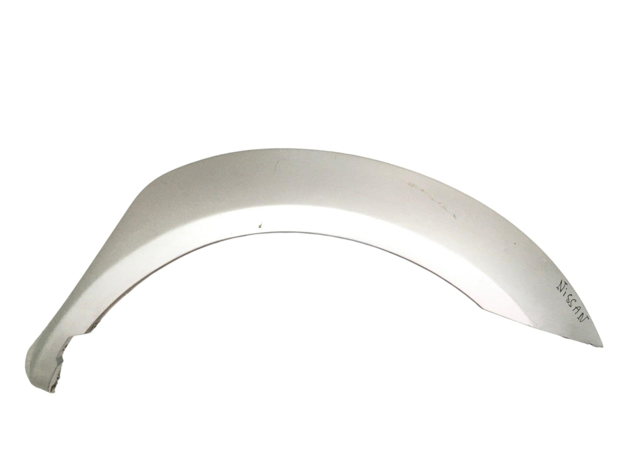 Aletin del dcho Nissan Navara D22 - 