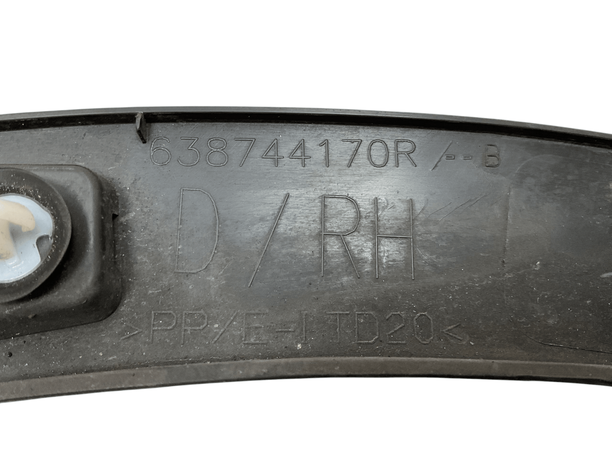 Aletin del dcho Renault Kadjar 2015 2025 - 638744170R