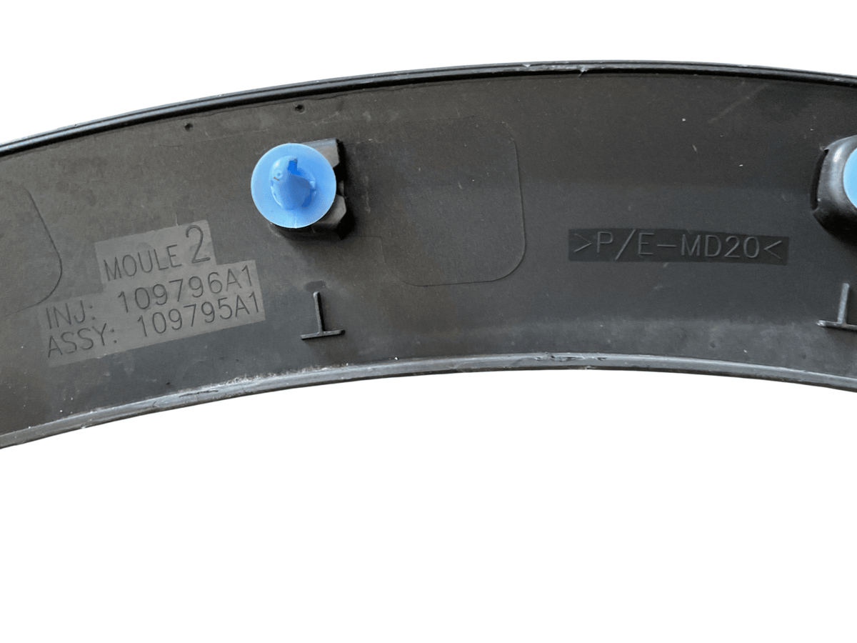 Aletin del izq Peugeot 3008/5008 16-26 - 9825288977