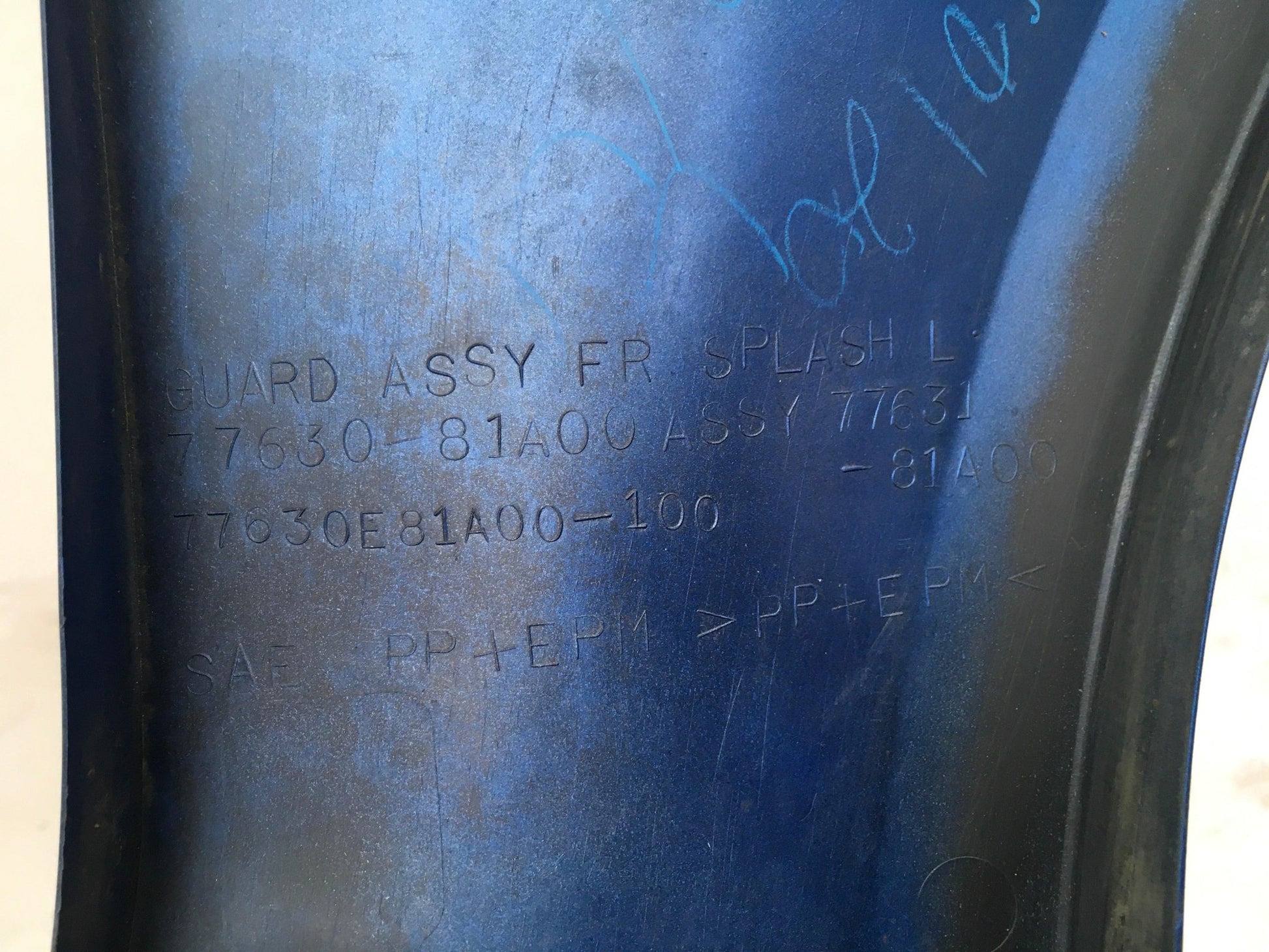 Aletin del izq Suzuki Jimny FJ - 7763081A00