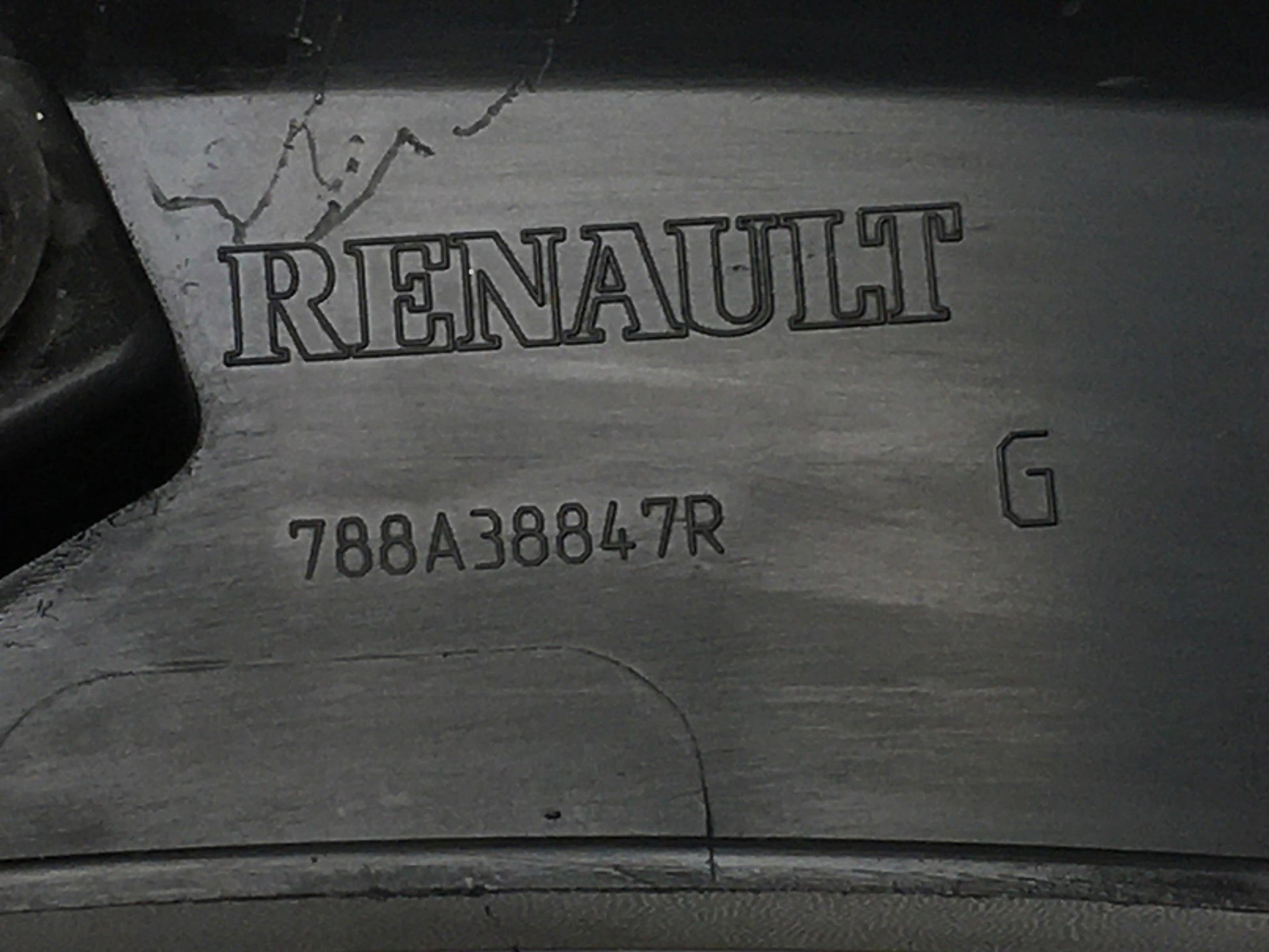 Aletin tra izq Renault Captur I - 788A38847R